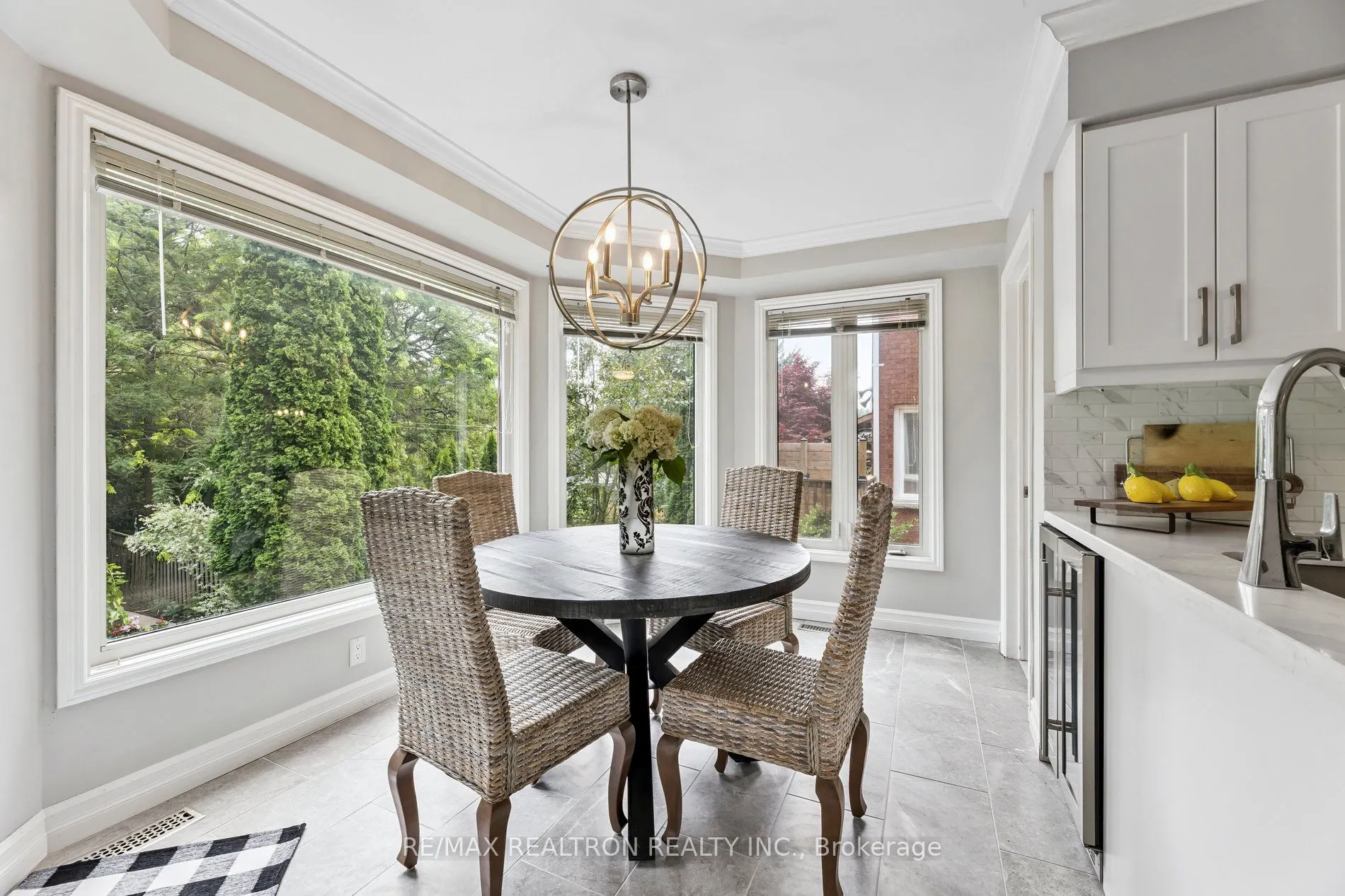 9 Foster Creek Drive
