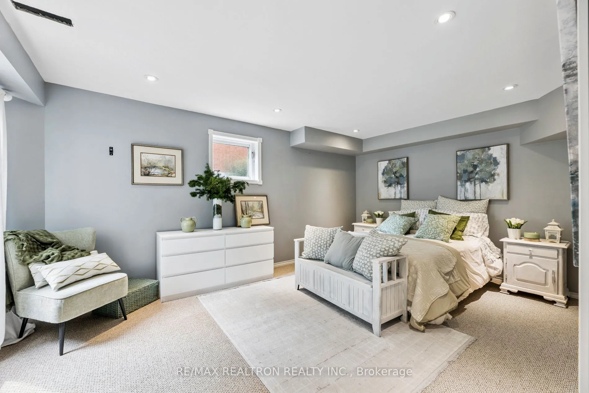 9 Foster Creek Drive