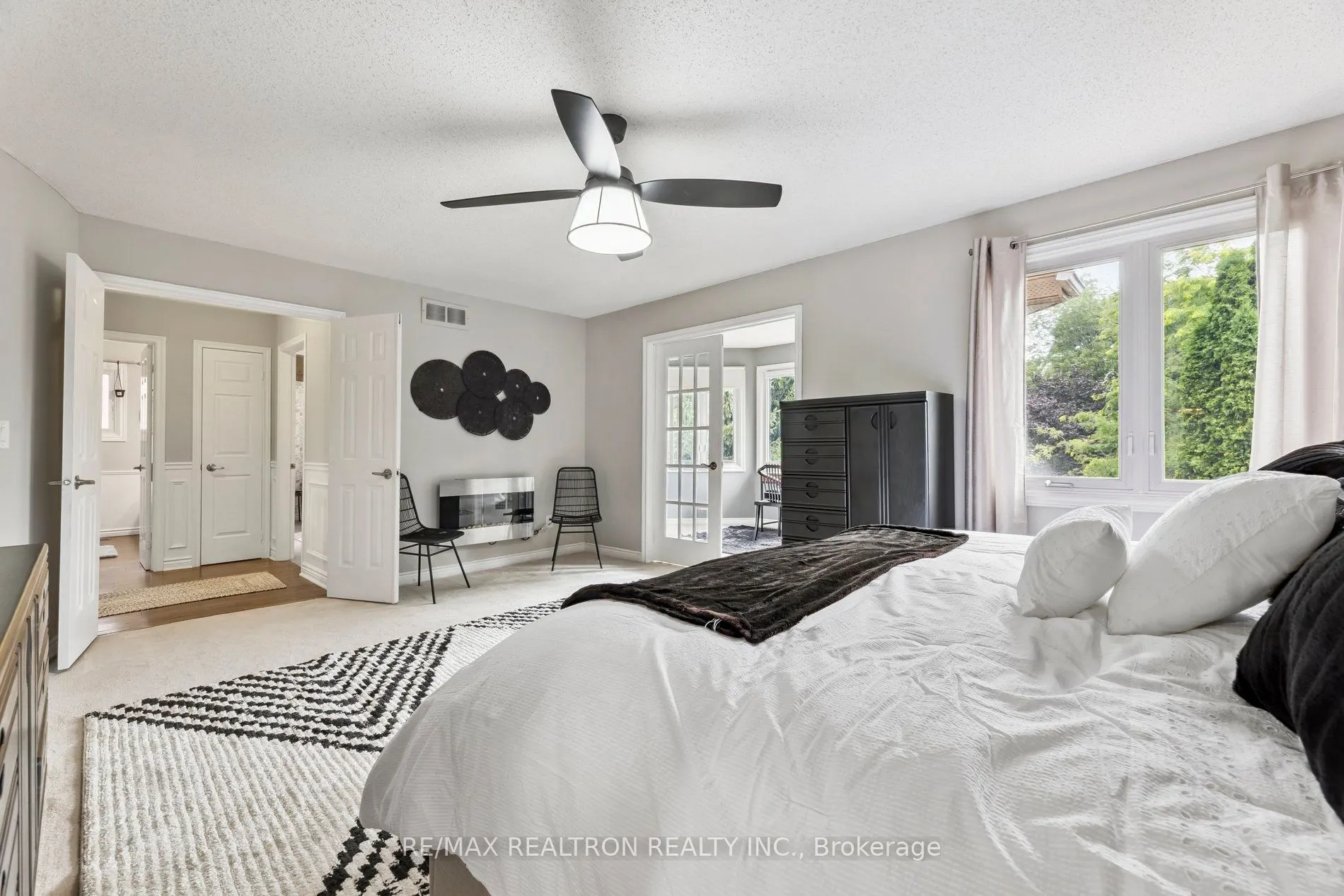 9 Foster Creek Drive