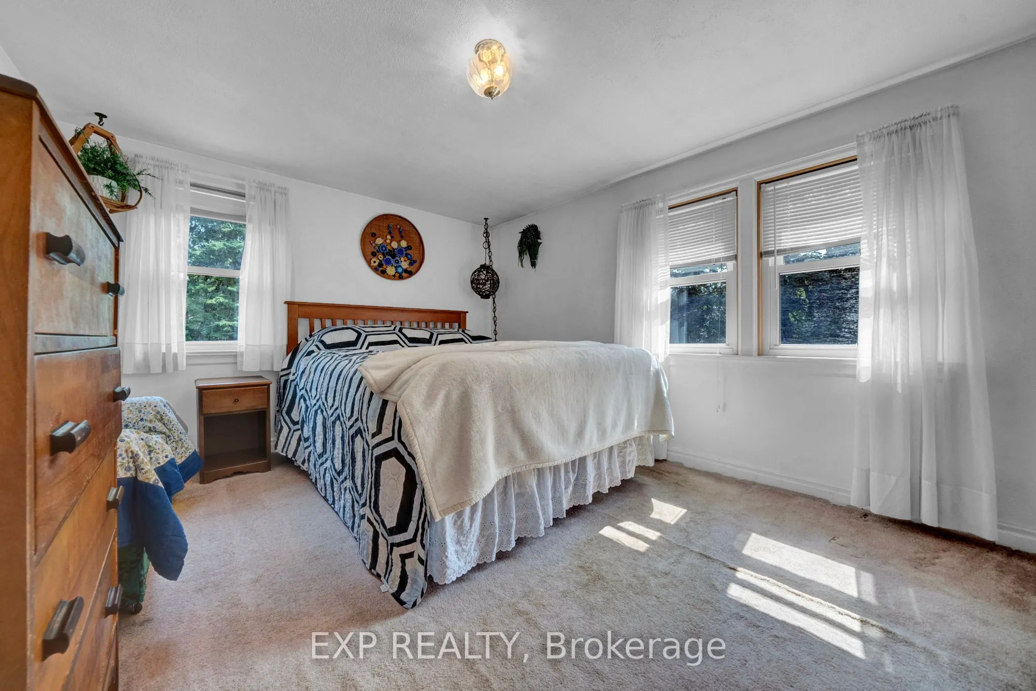 3253 Tooley Road