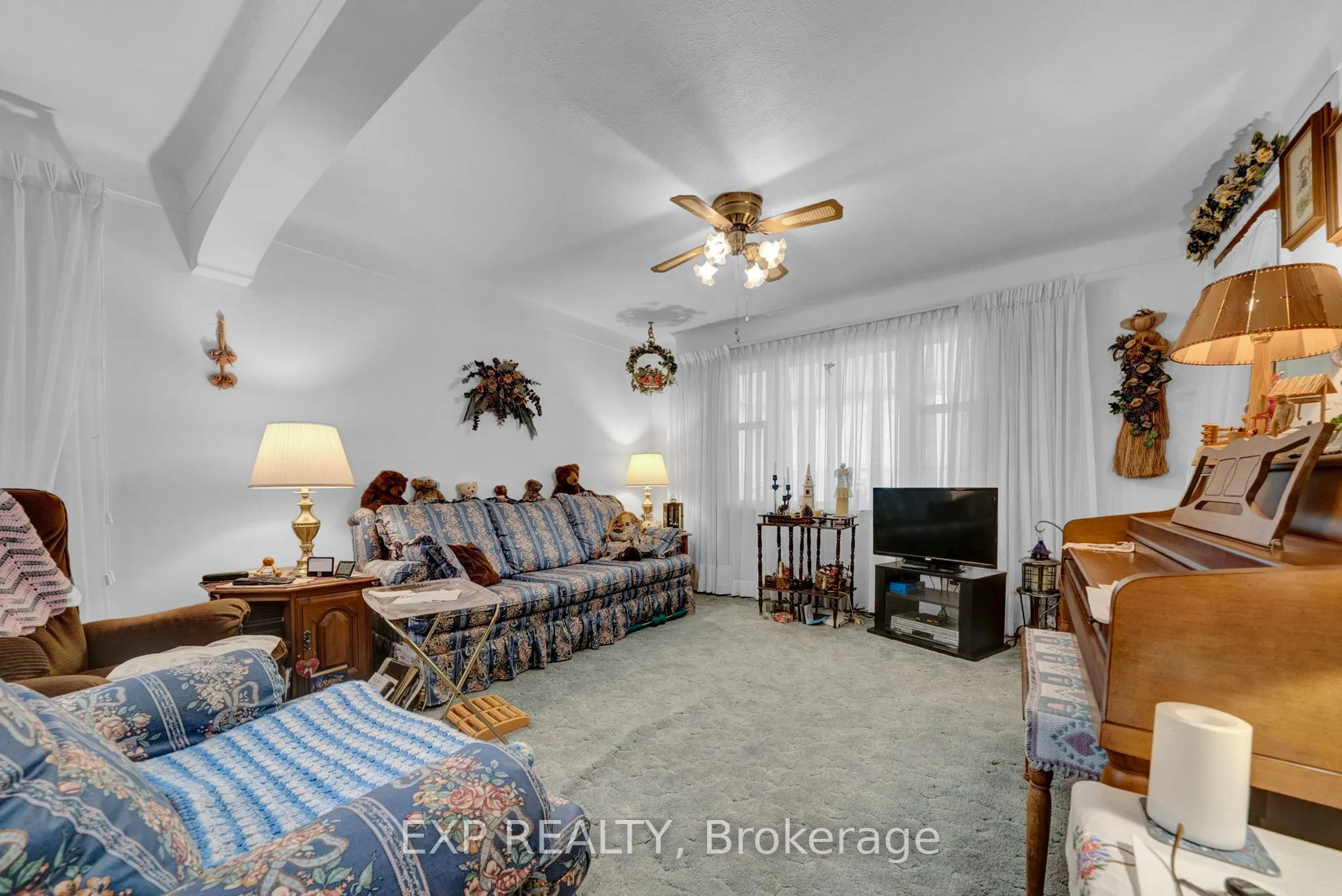 3253 Tooley Road