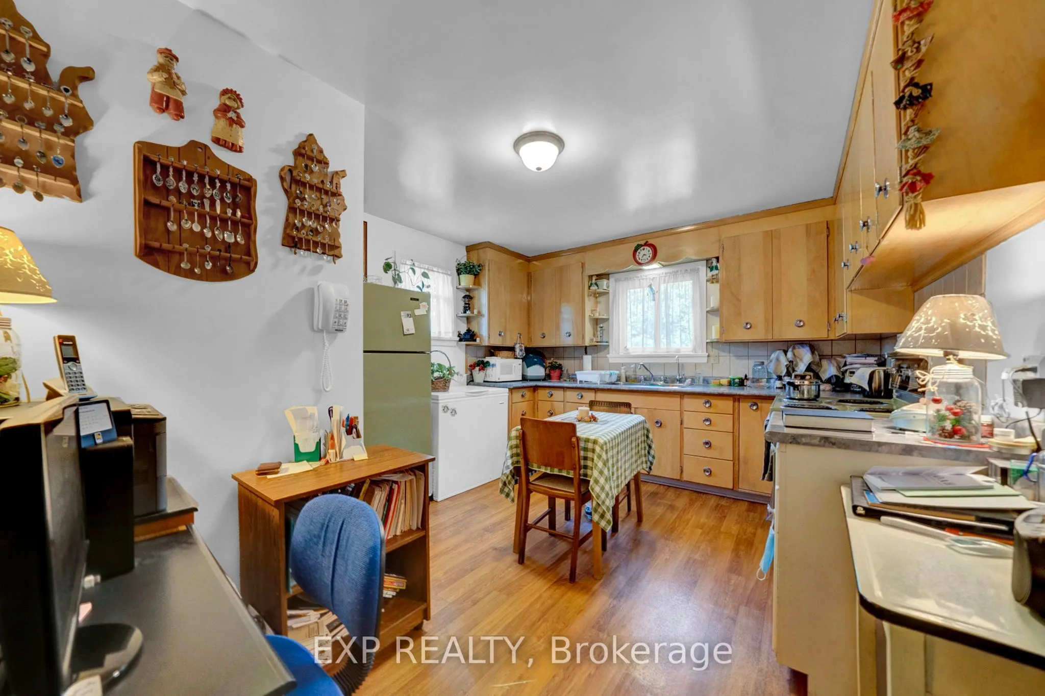 3253 Tooley Road