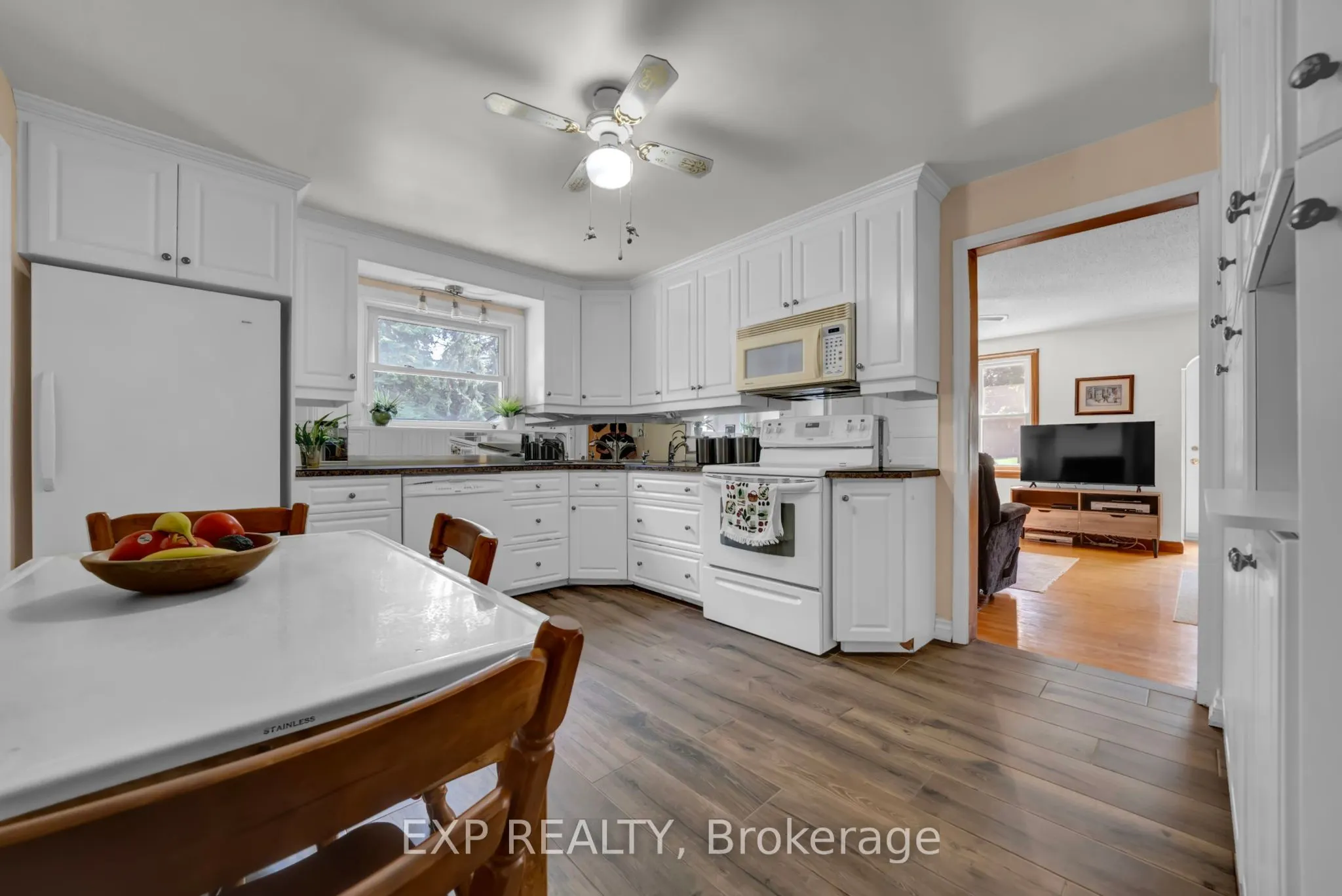 3253 Tooley Road