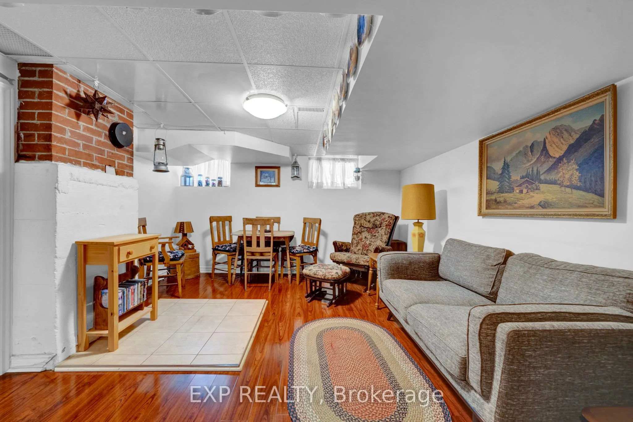 3253 Tooley Road