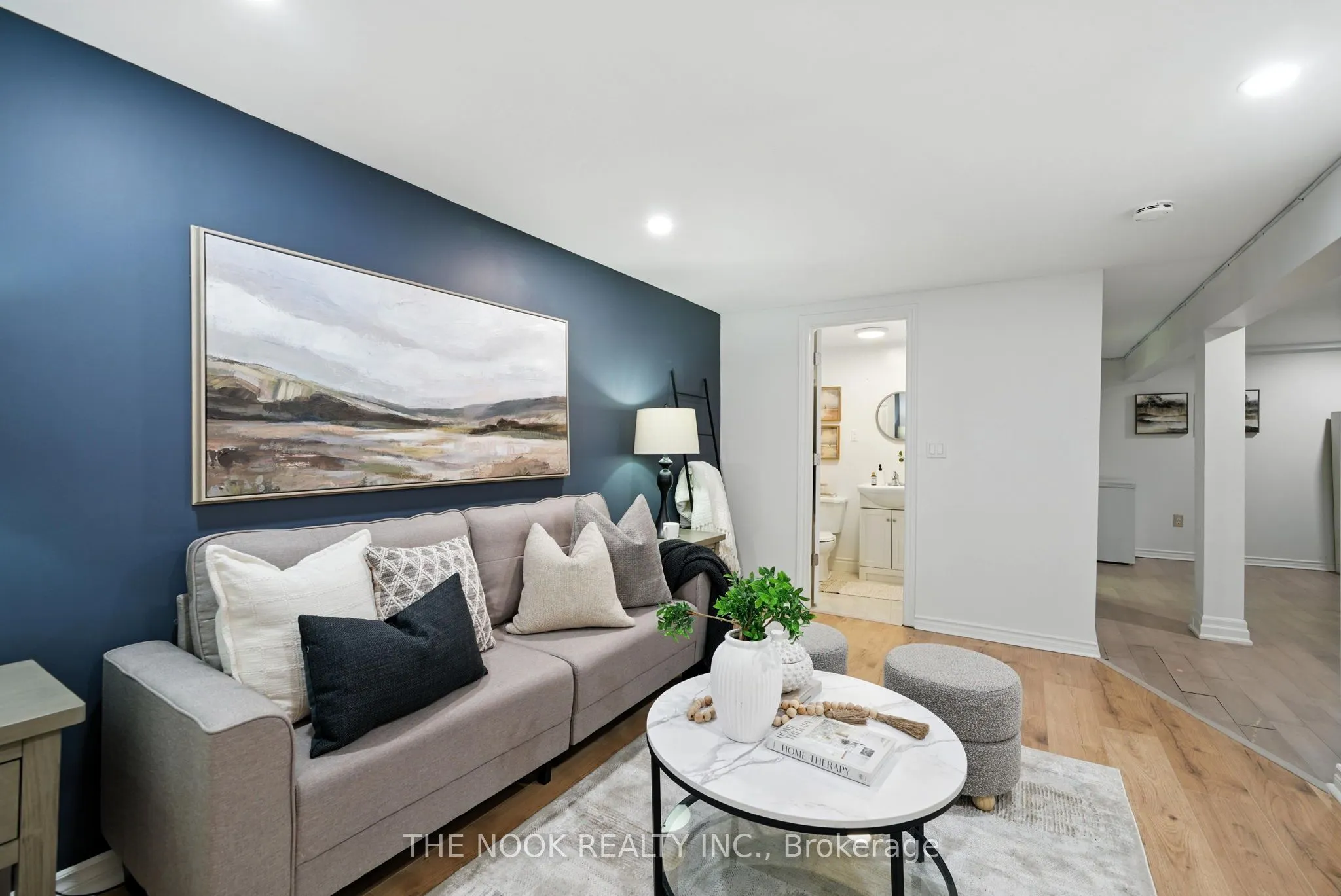 450 Bristol Crescent, #23