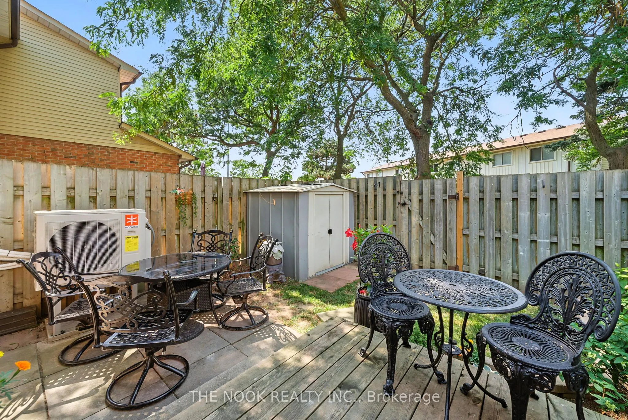 450 Bristol Crescent, #23