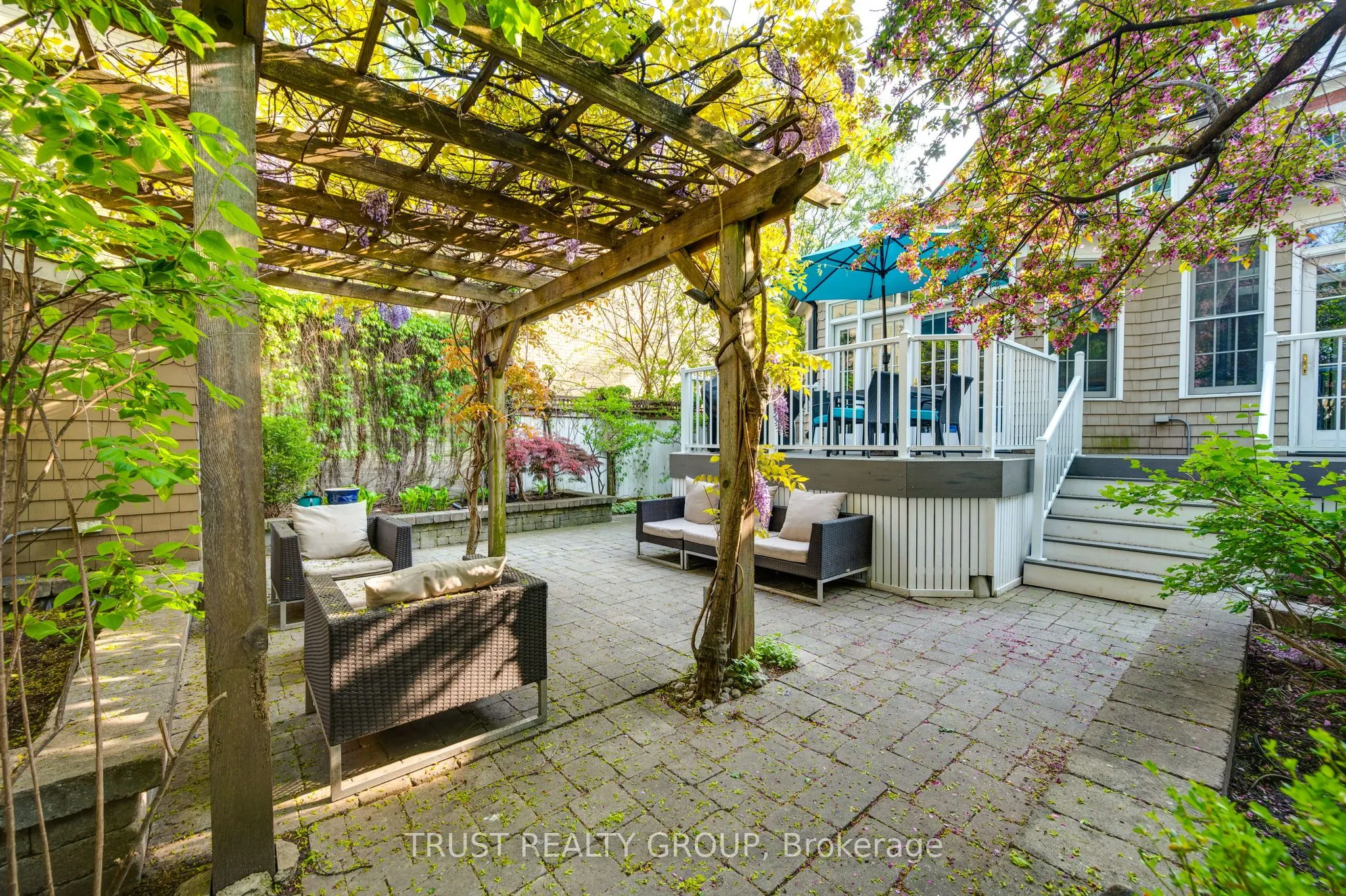5 Ellerbeck Street