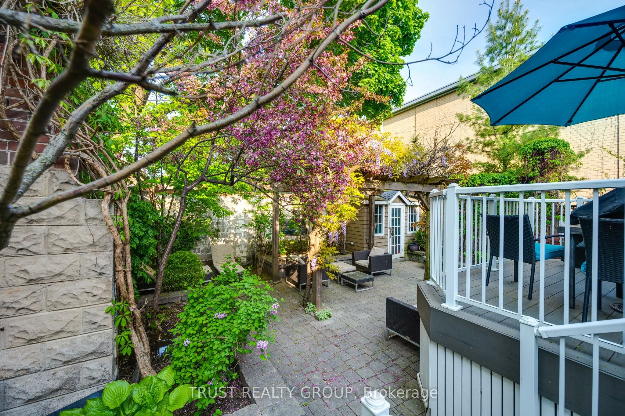 5 Ellerbeck Street
