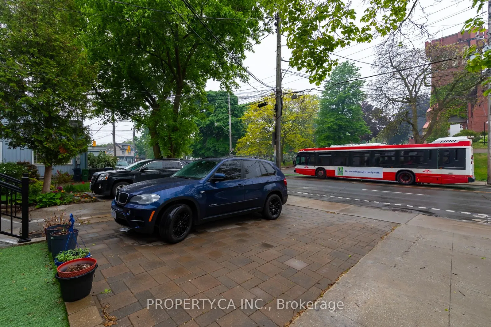 475 Woodbine Avenue, #4