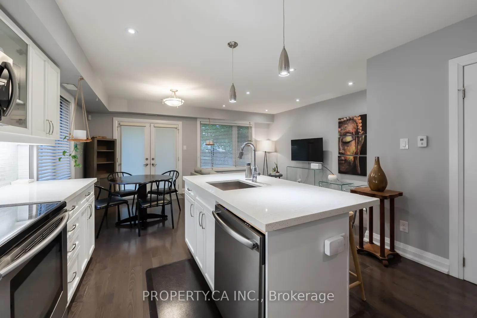 475 Woodbine Avenue, #4