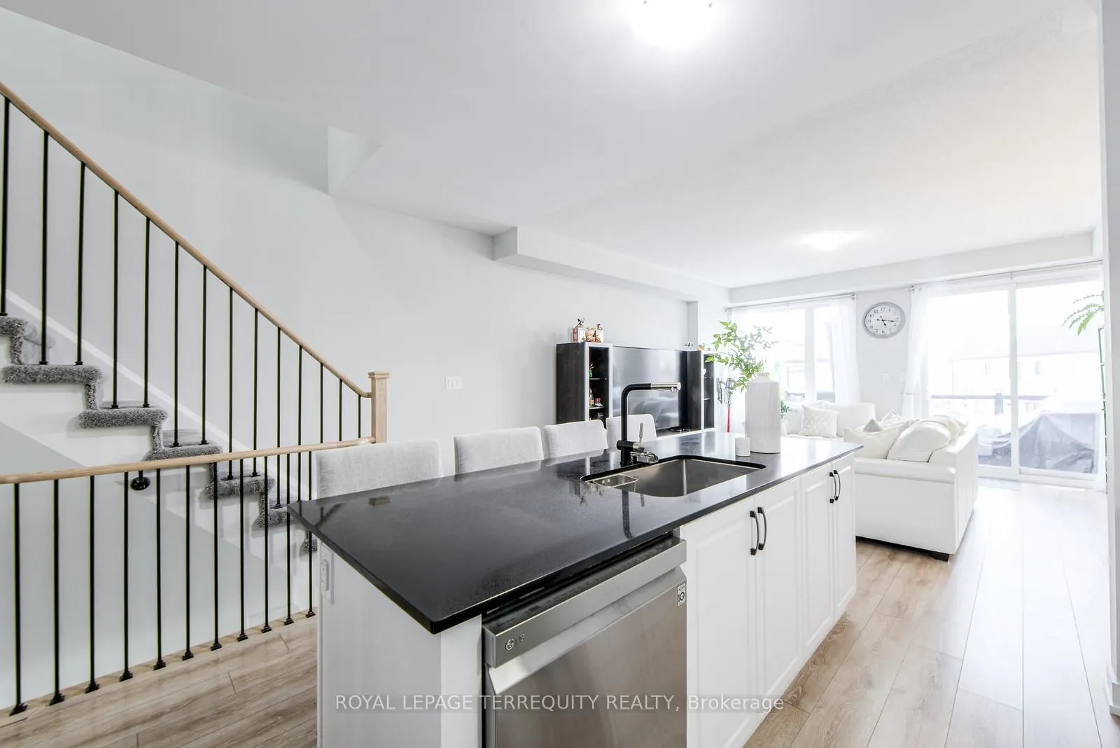 19 Assunta Lane