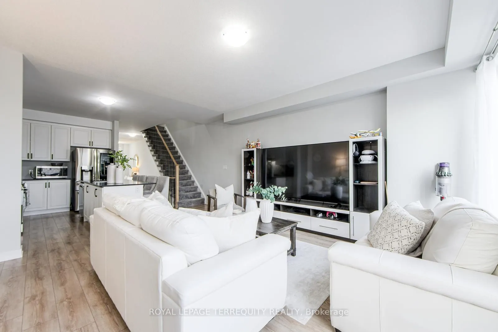 19 Assunta Lane