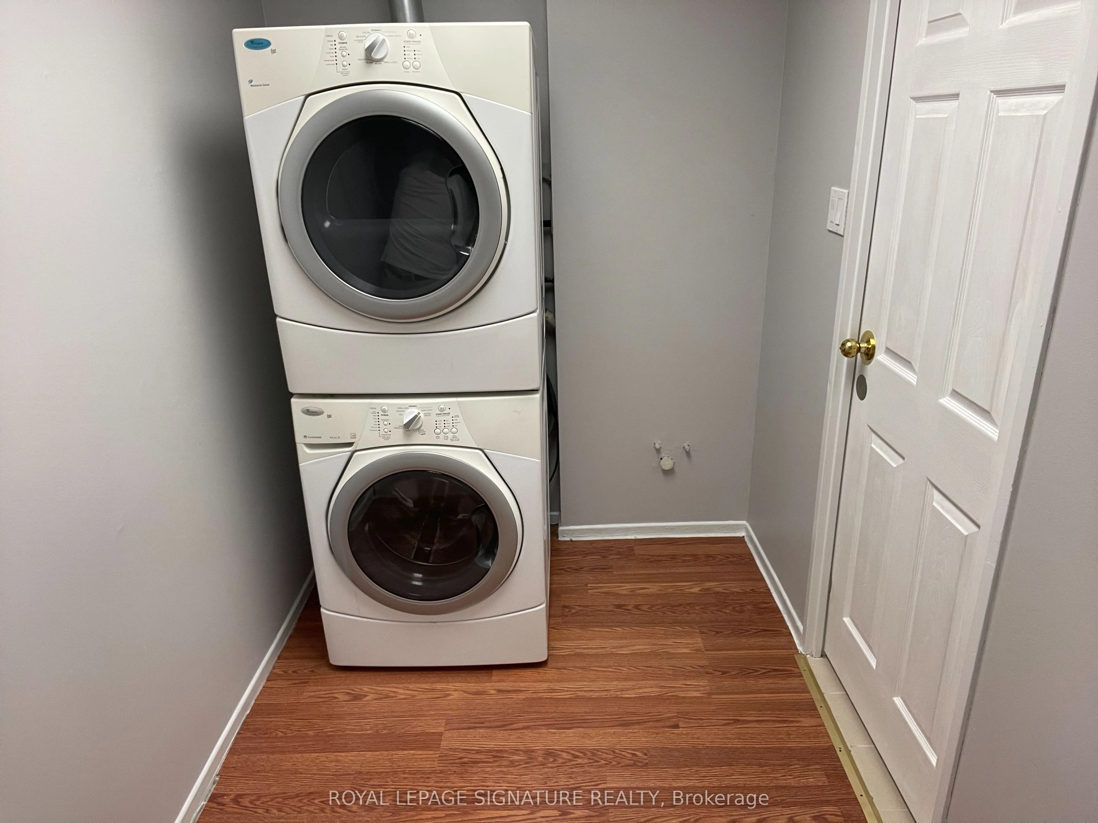 100 Mornelle Court, #1084