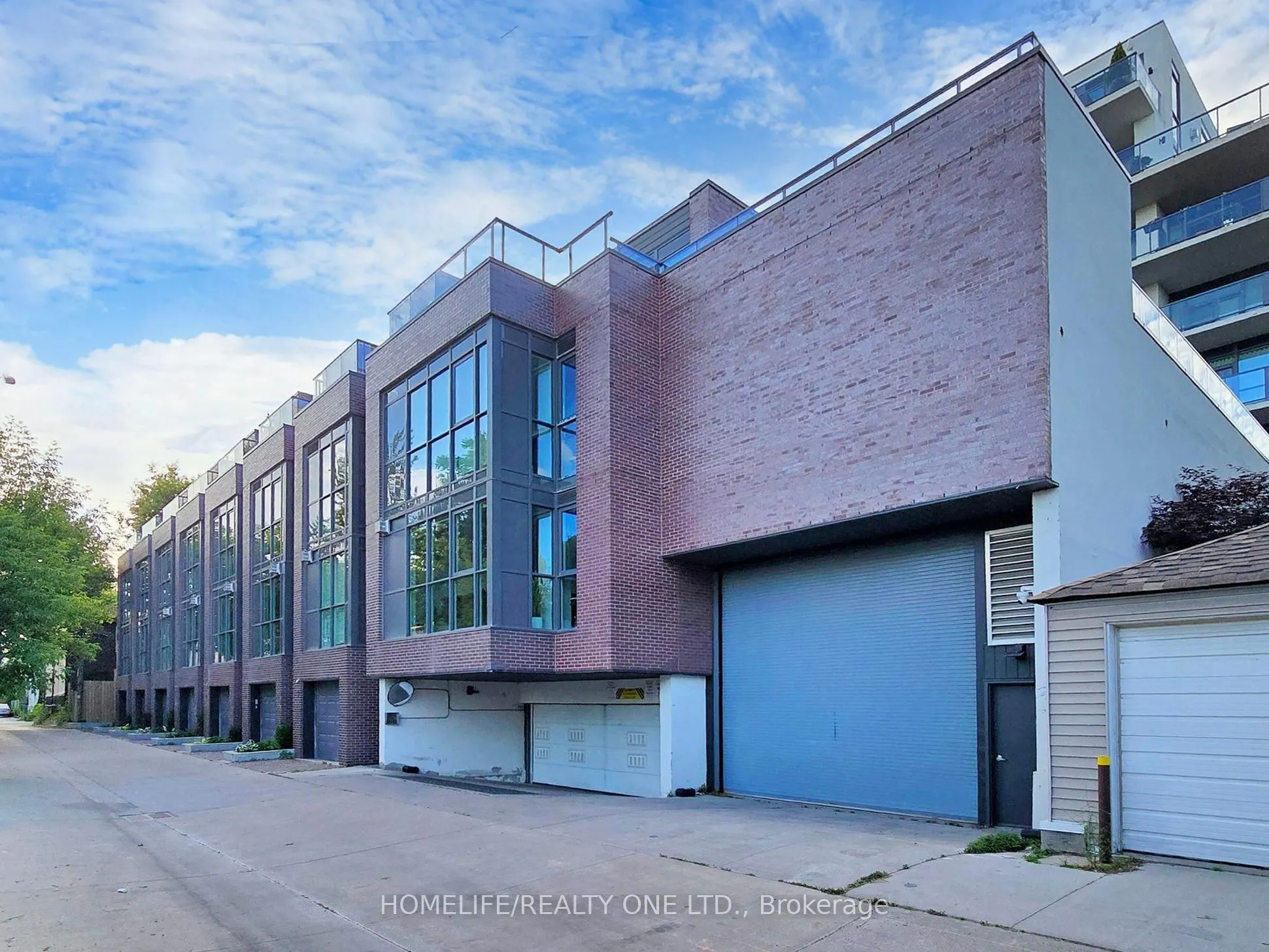 1331 Queen Street E, #402