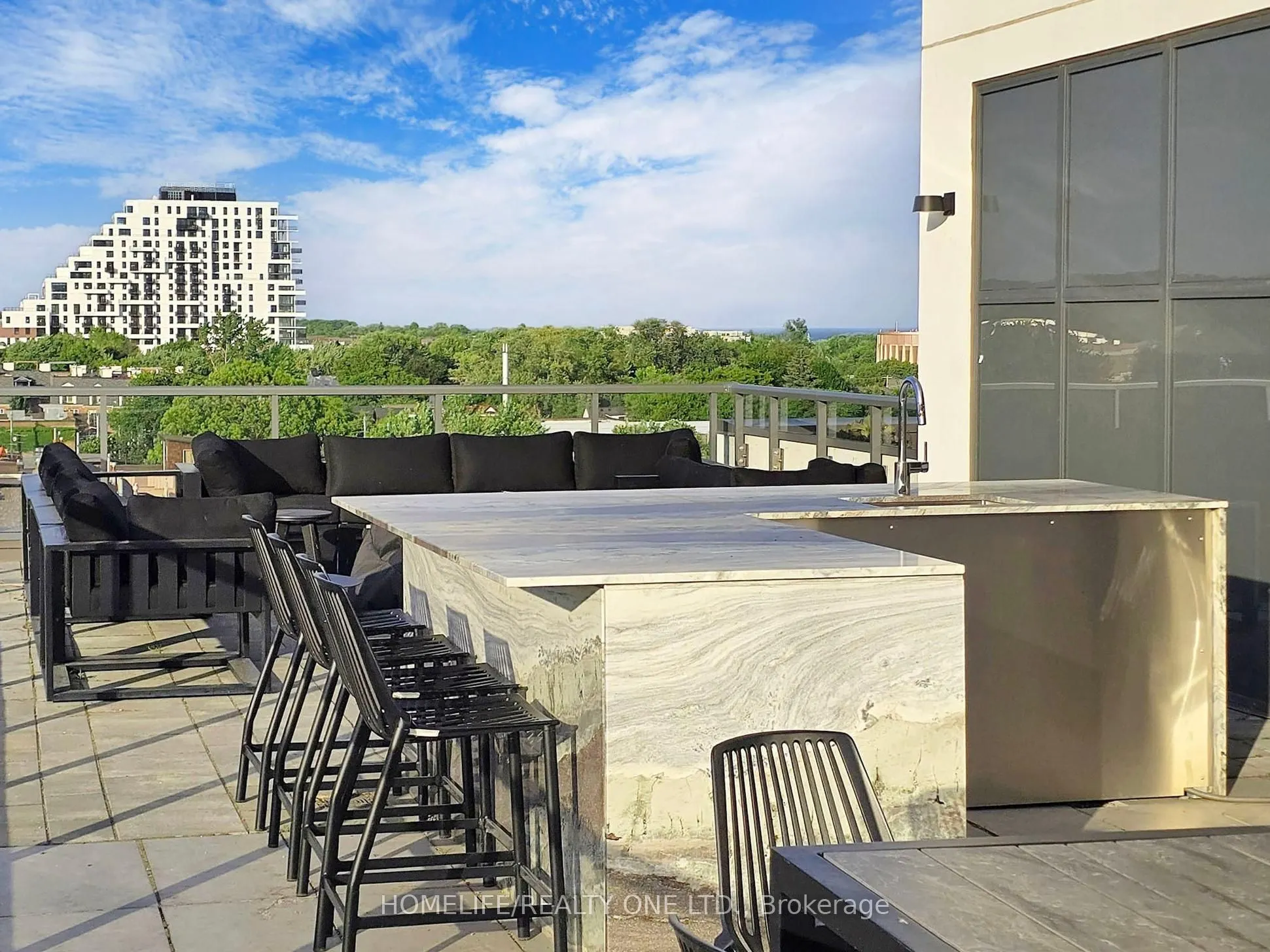 1331 Queen Street E, #402