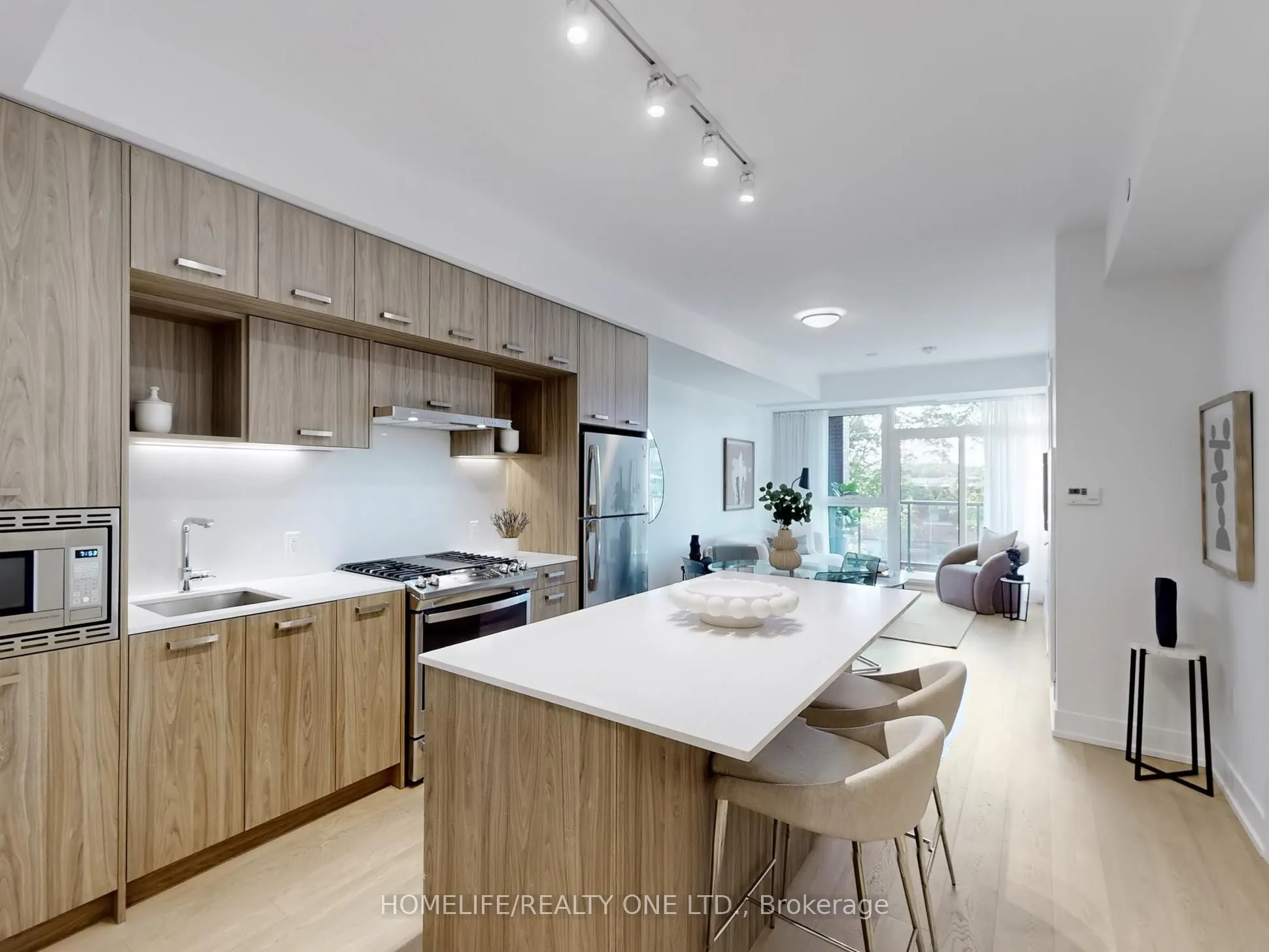 1331 Queen Street E, #402