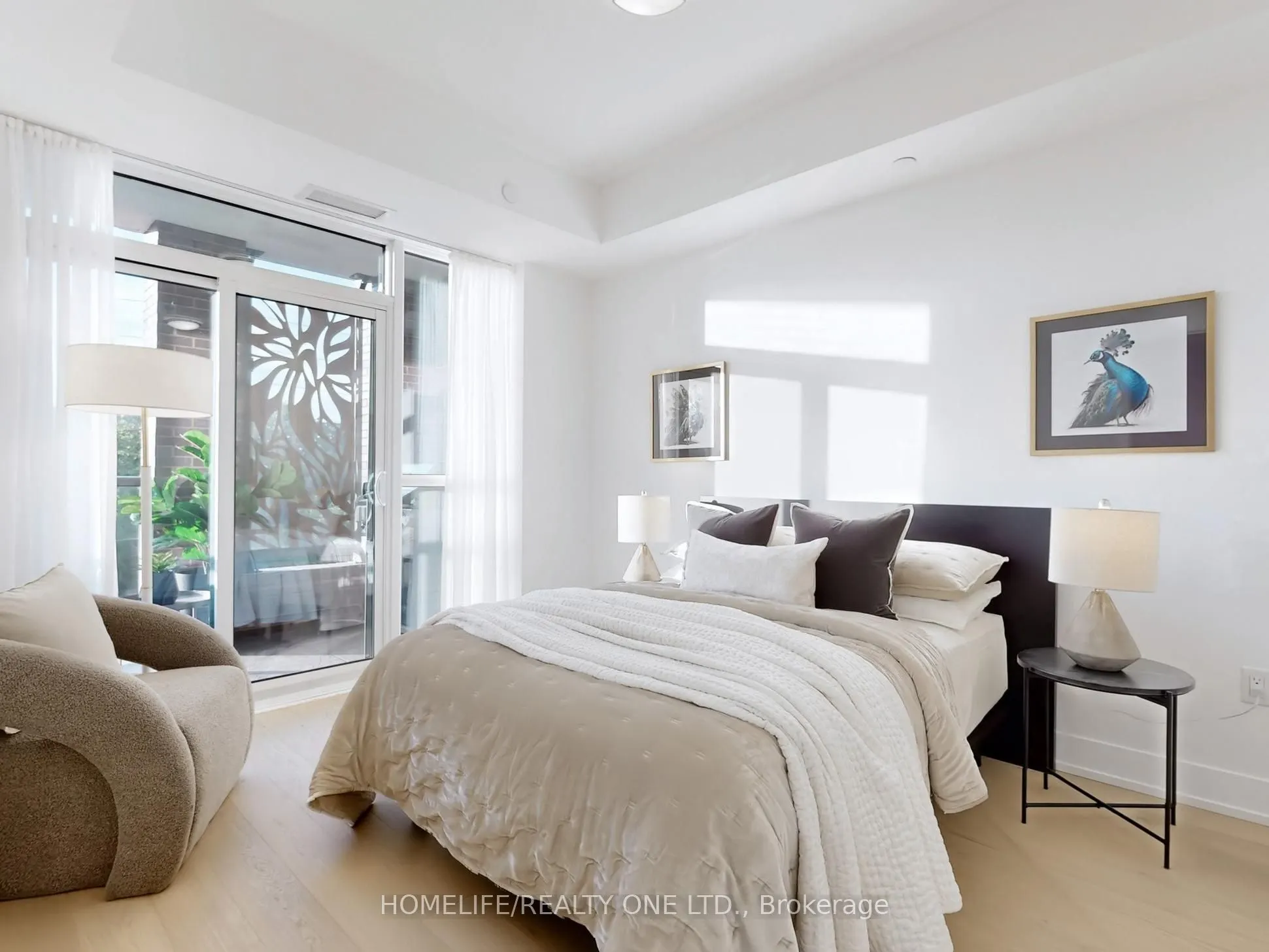 1331 Queen Street E, #402