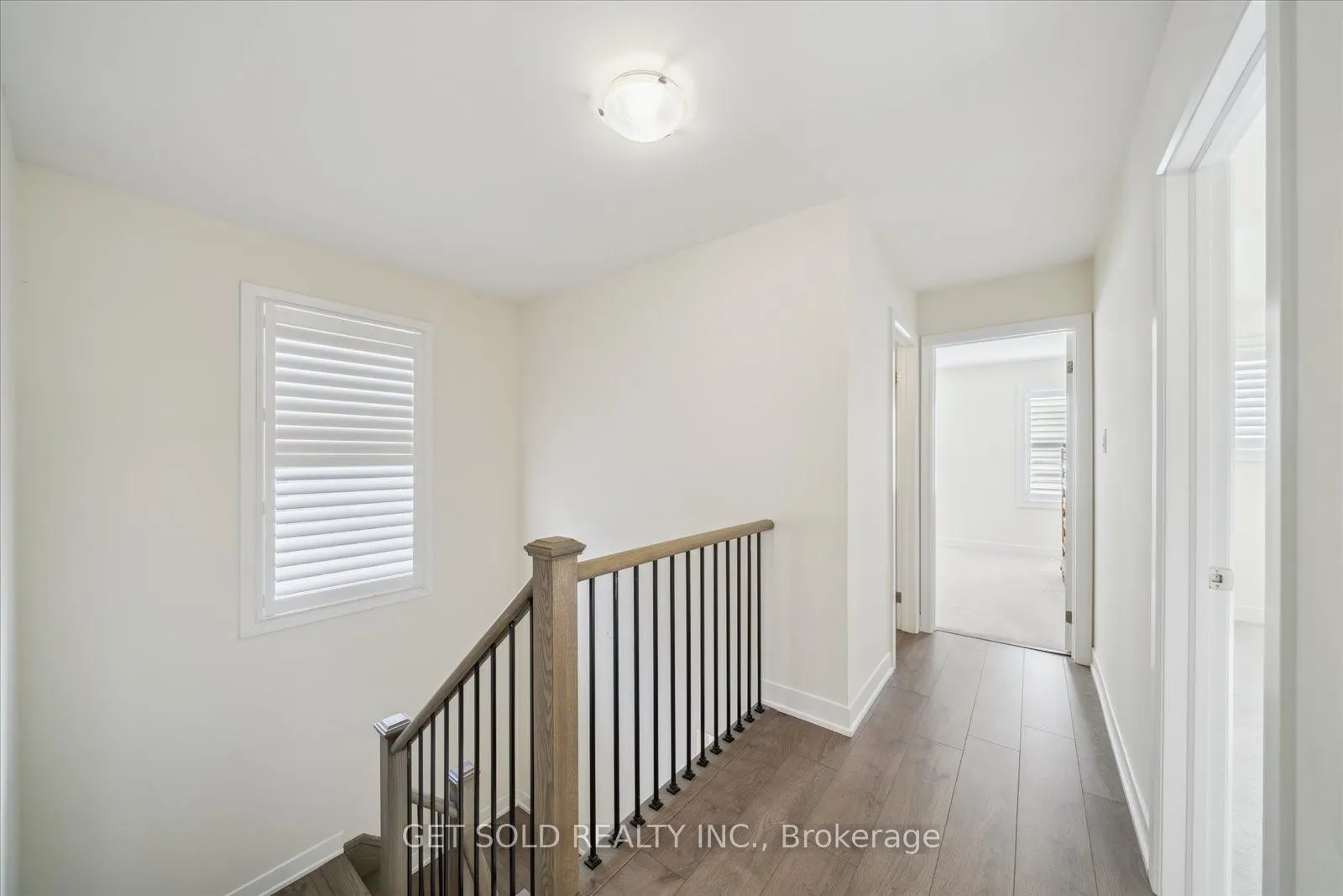 144 Vanier Street