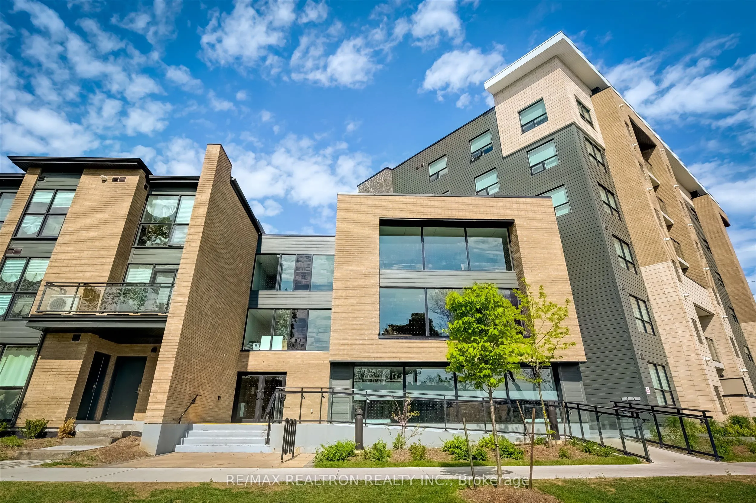 1 Falaise Road, #505