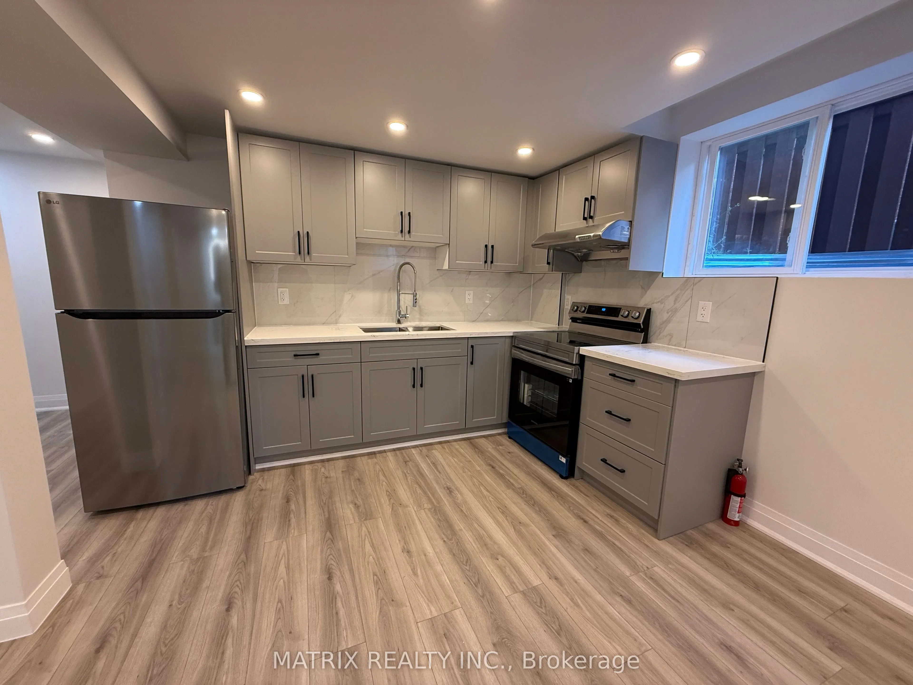 2197 Wildwood Crescent