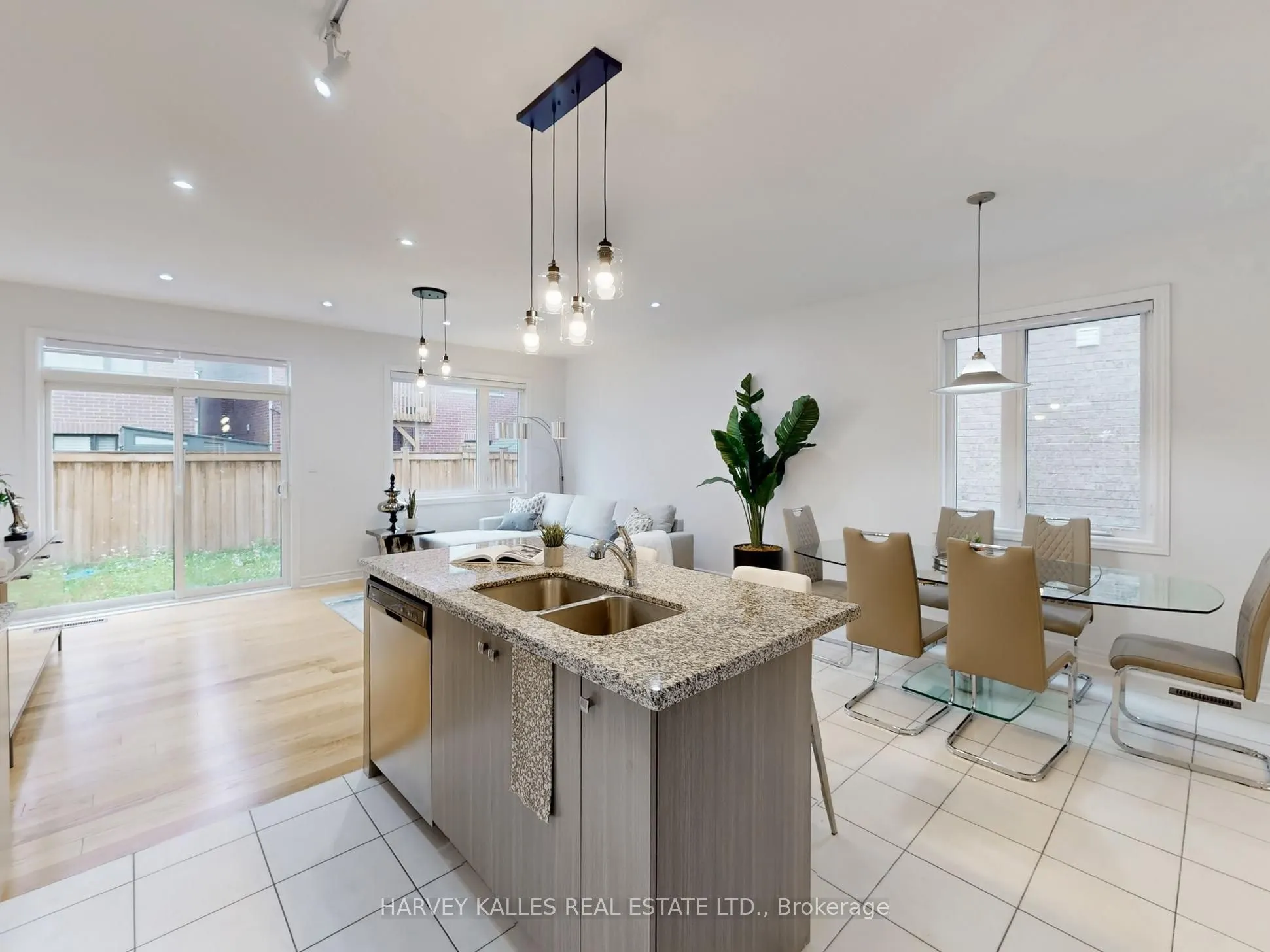 1146 Cactus Crescent