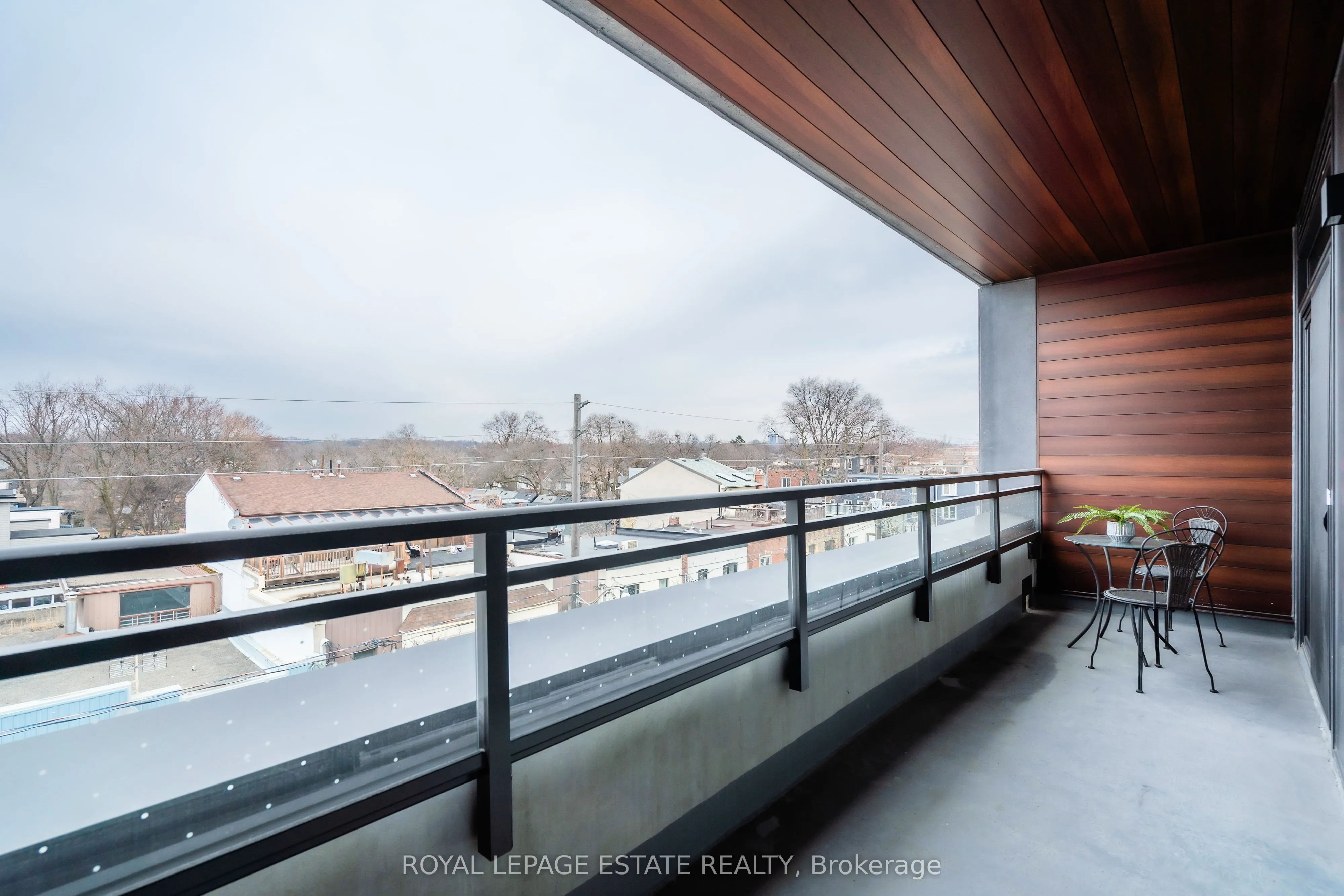 1285 Queen Street E, #404