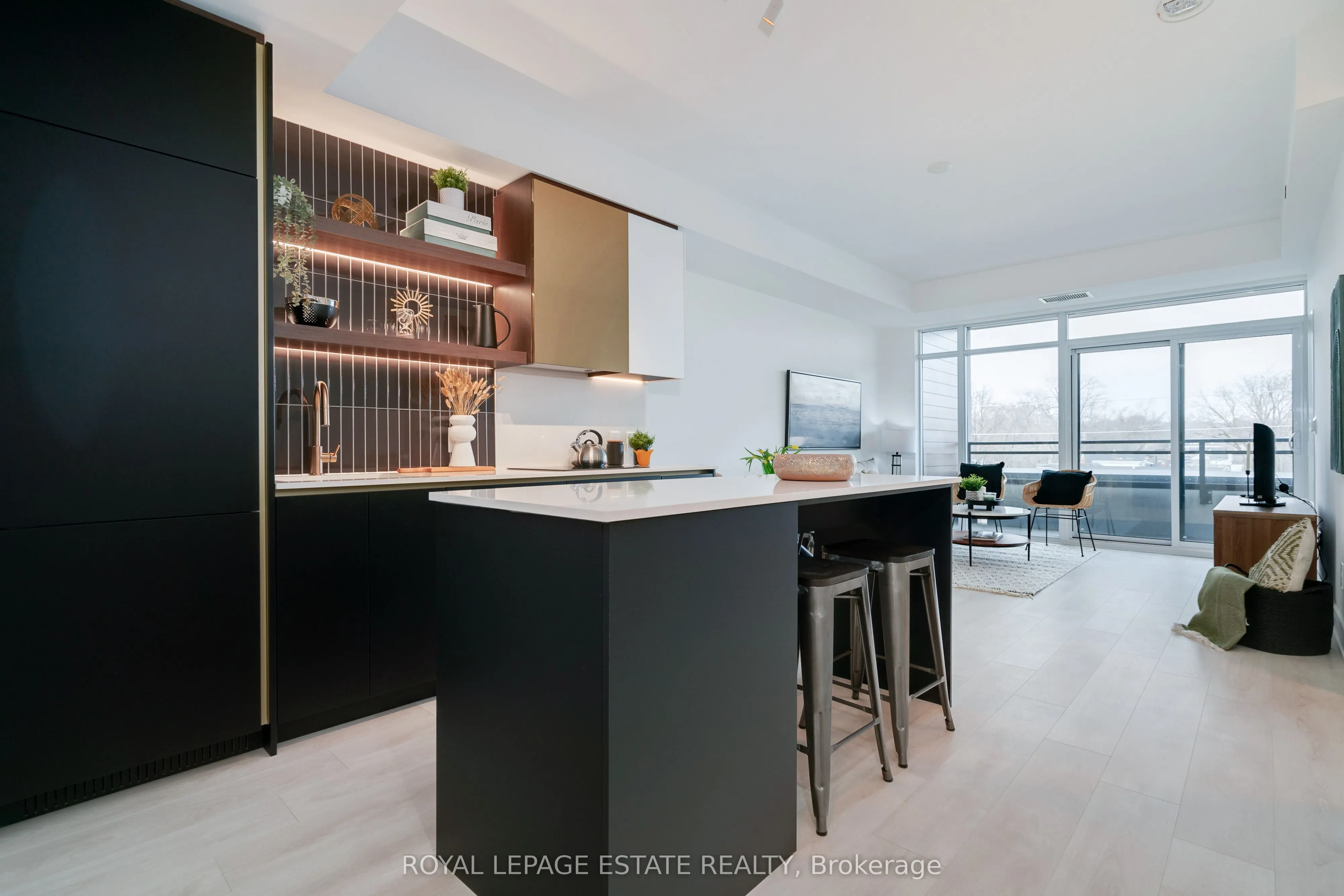 1285 Queen Street E, #404