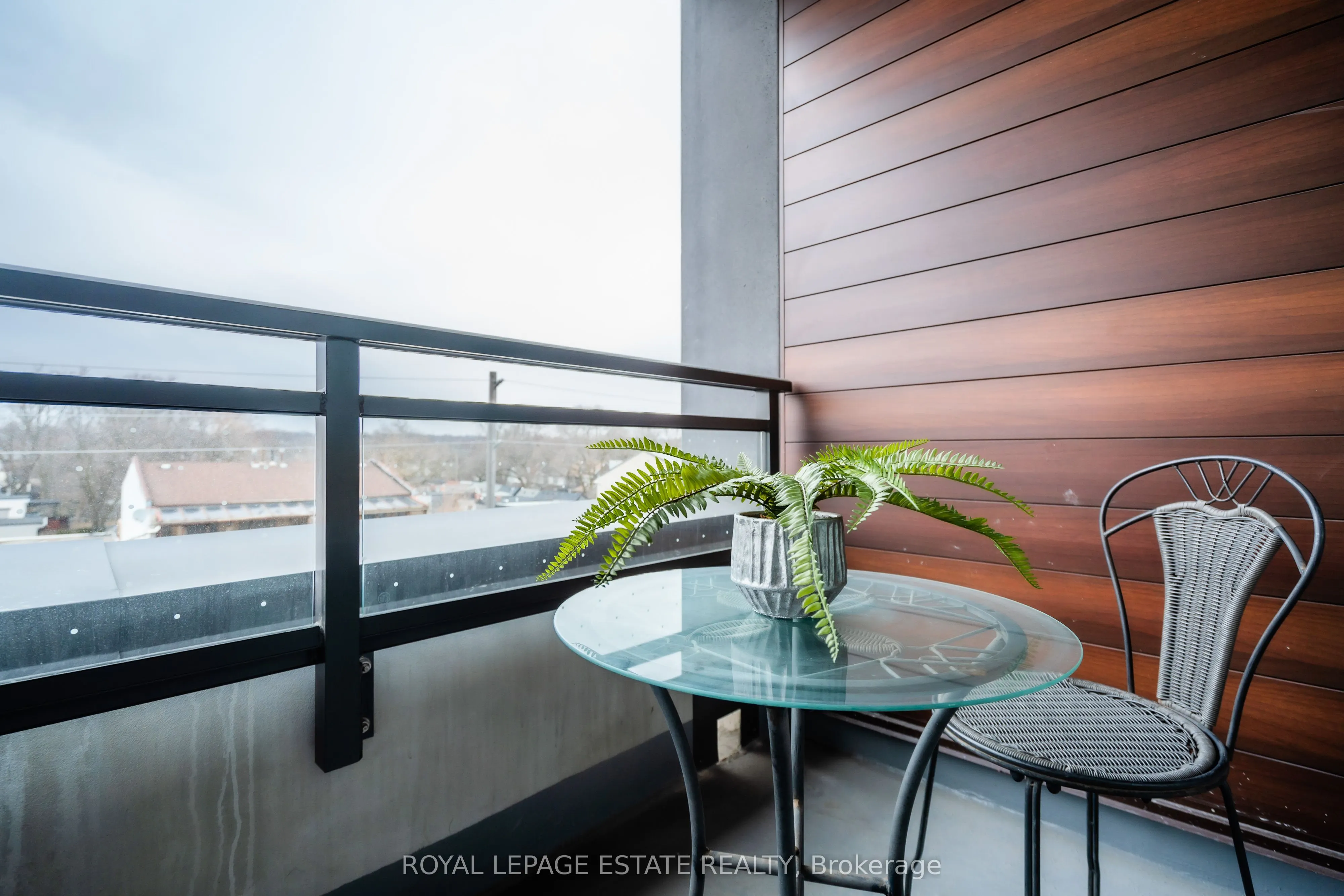 1285 Queen Street E, #404