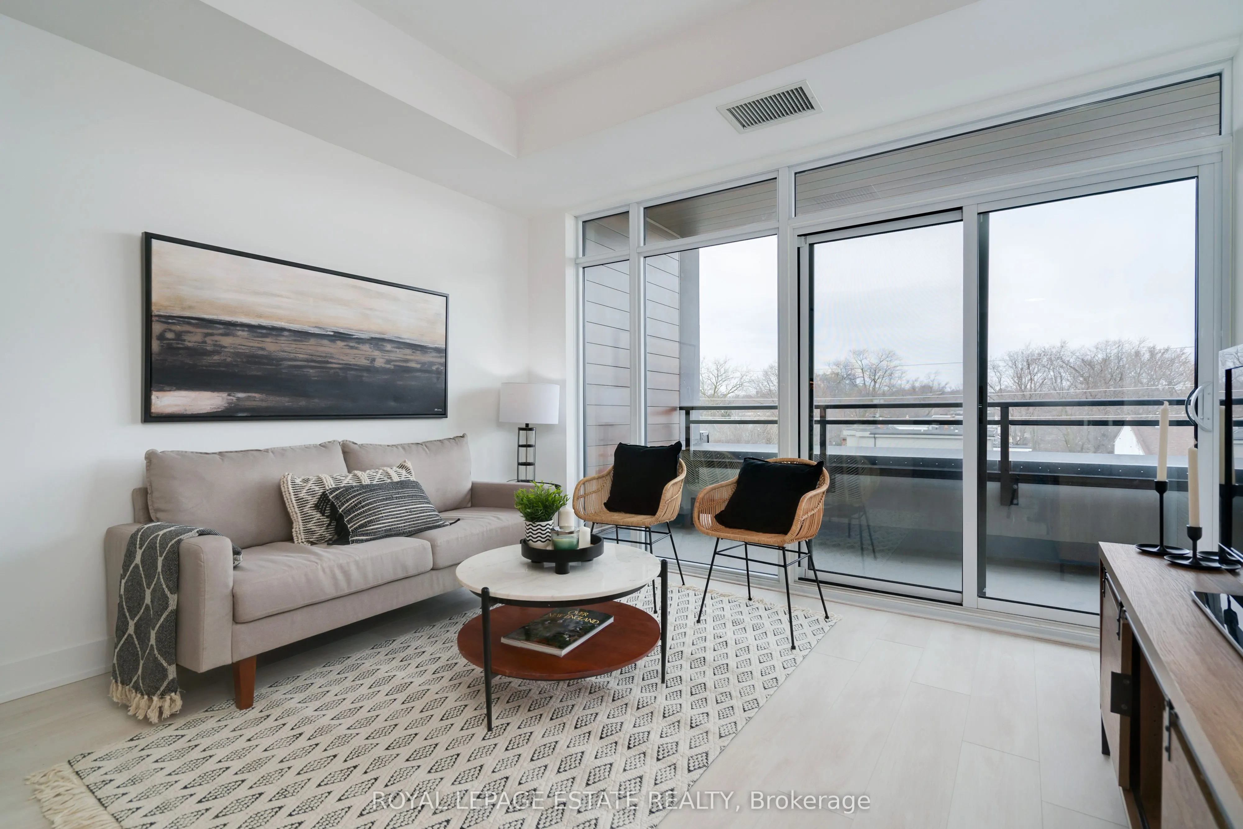 1285 Queen Street E, #404