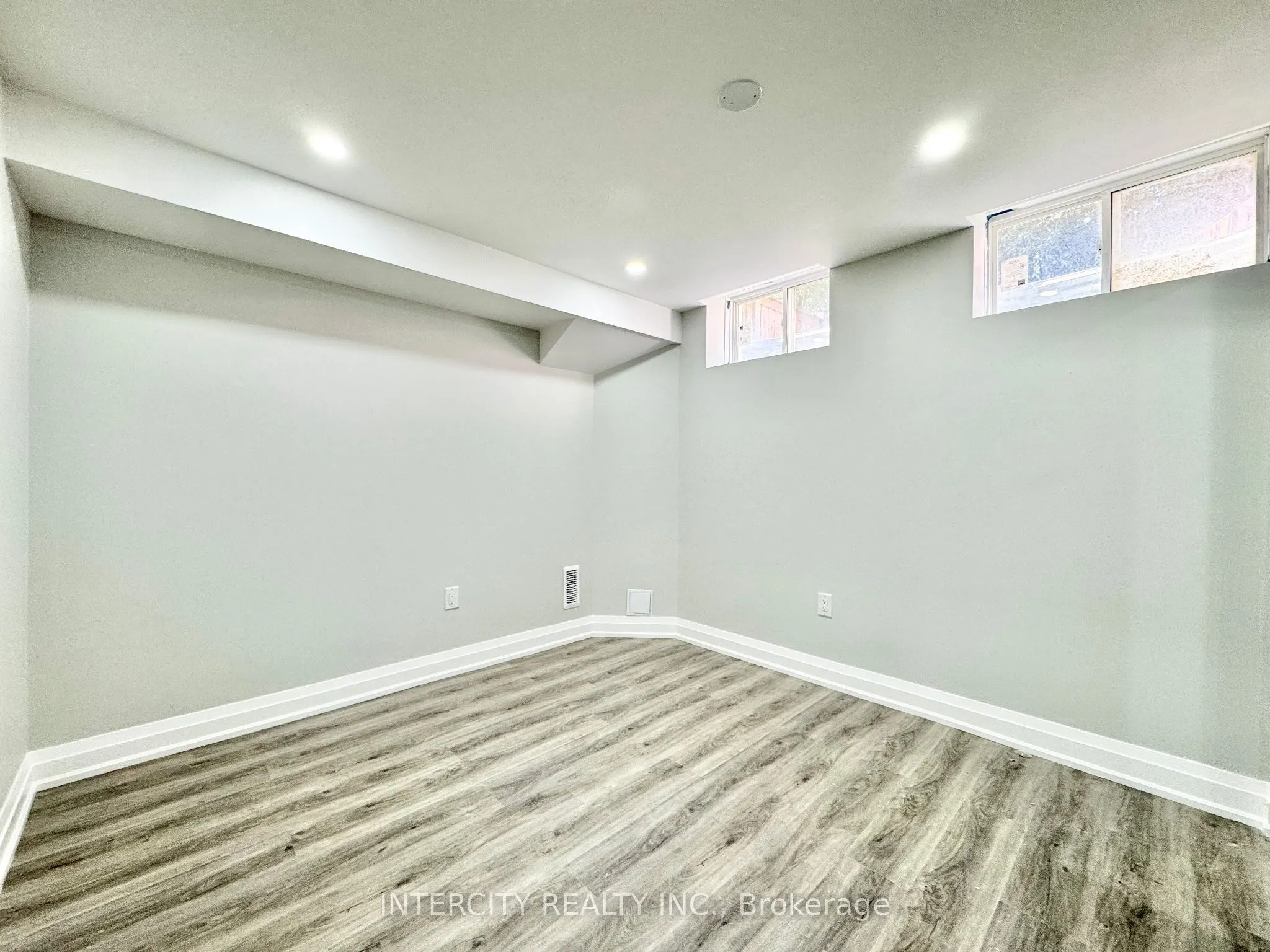 299 Fleetwood Drive