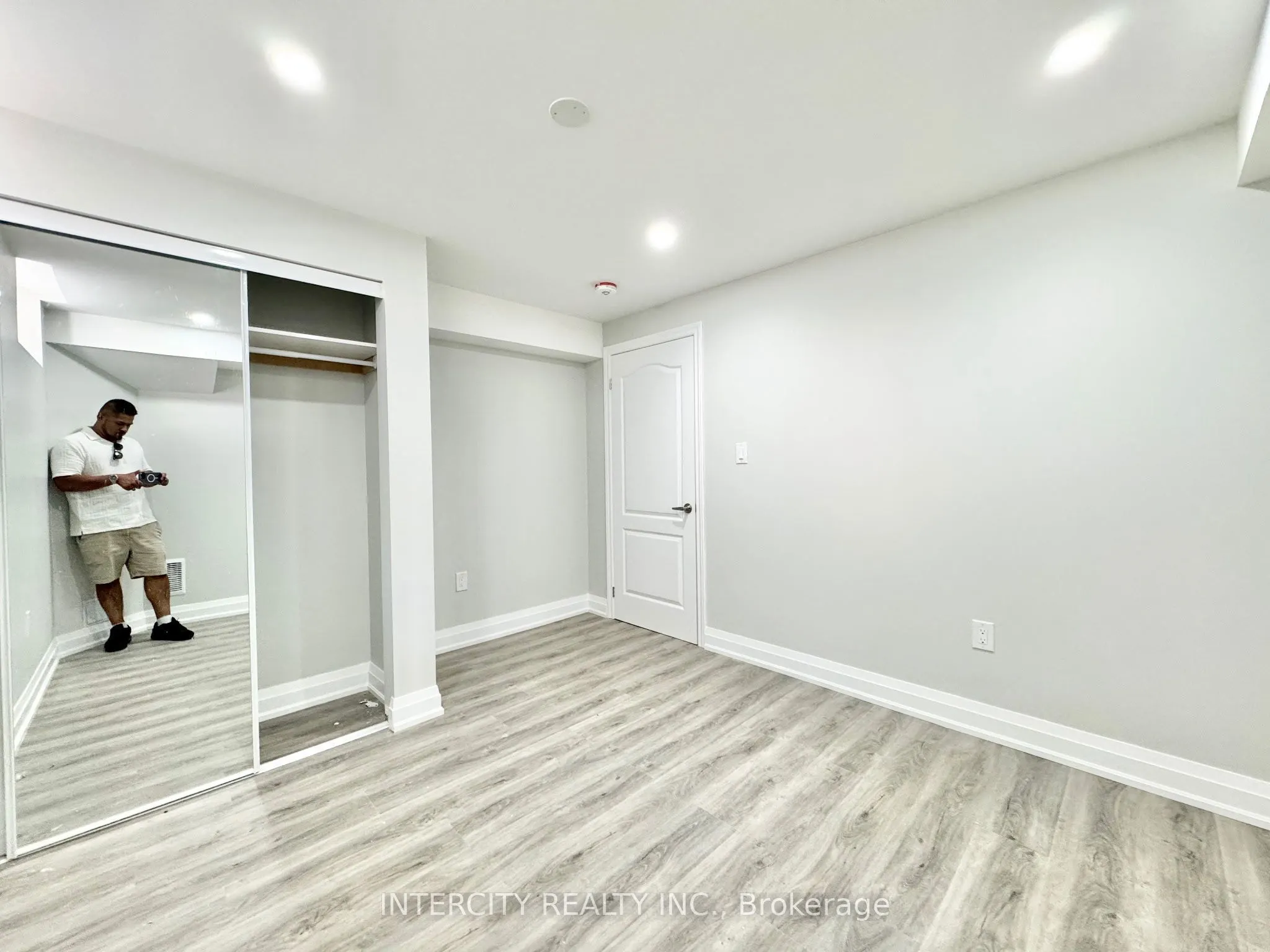 299 Fleetwood Drive