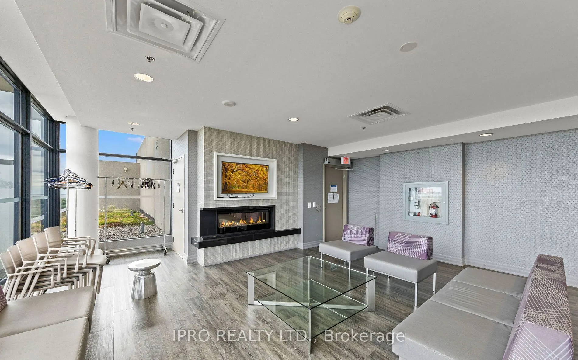 280 Donlands Avenue, #608