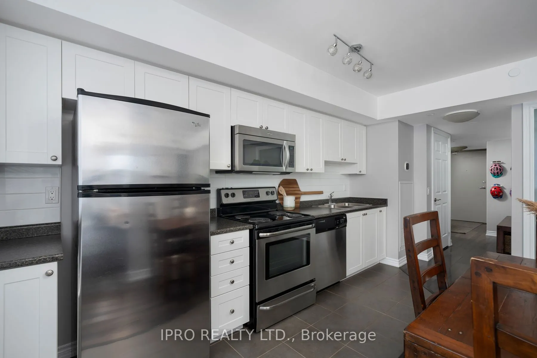 280 Donlands Avenue, #608