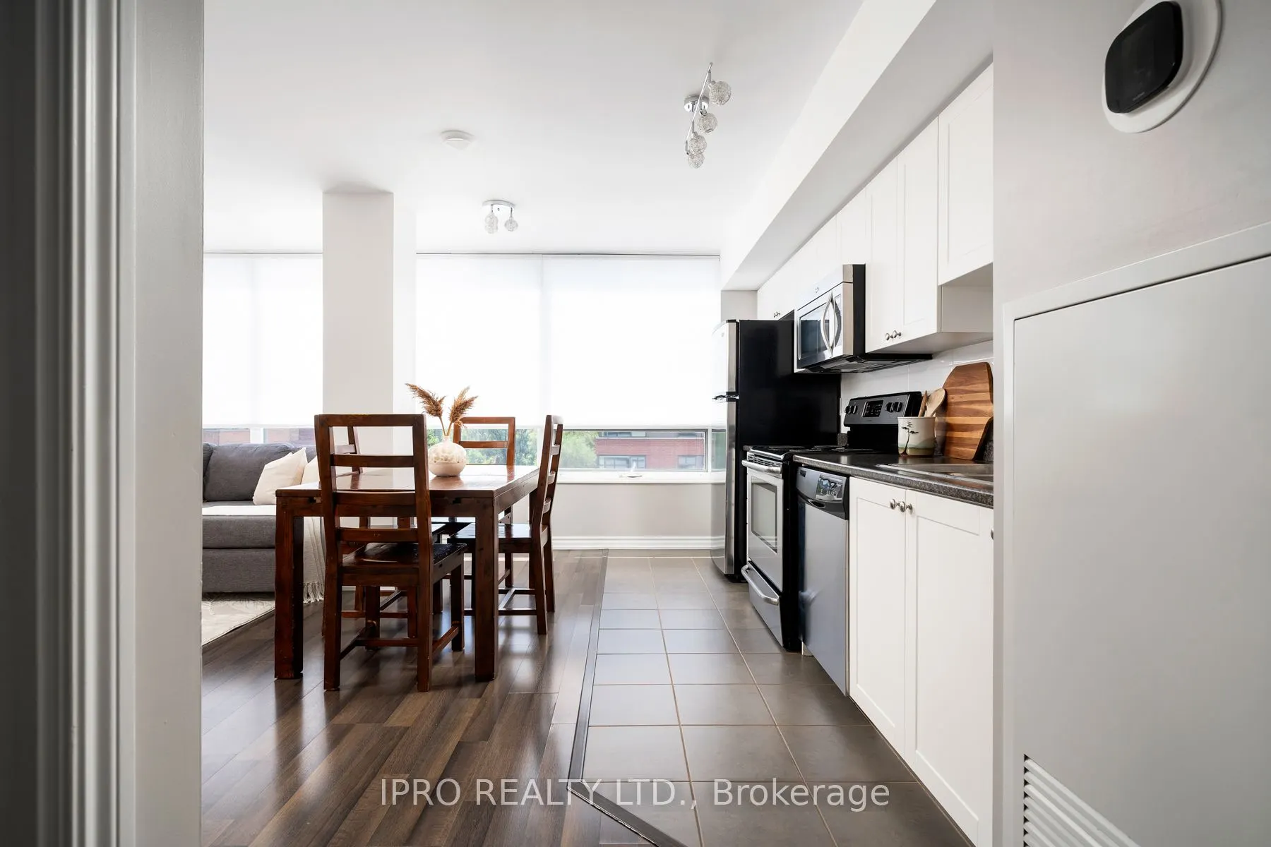 280 Donlands Avenue, #608