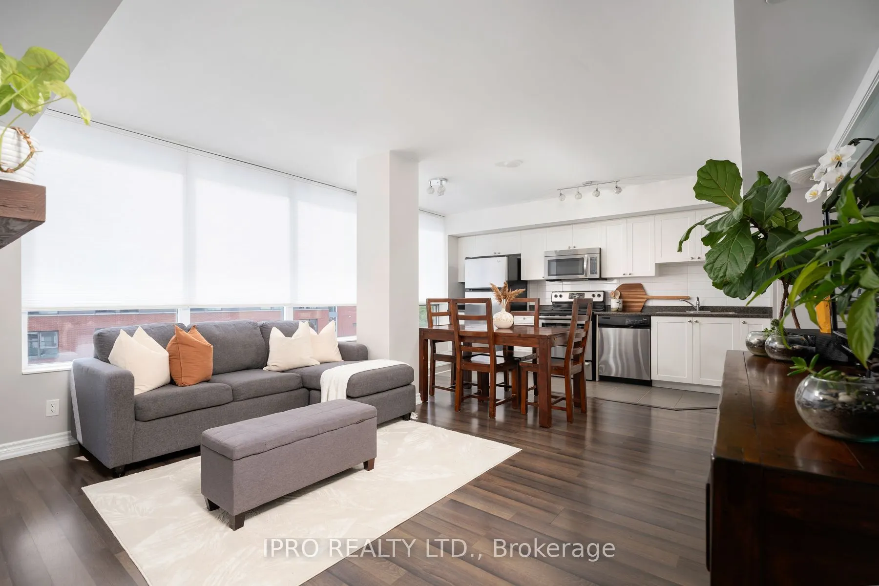 280 Donlands Avenue, #608