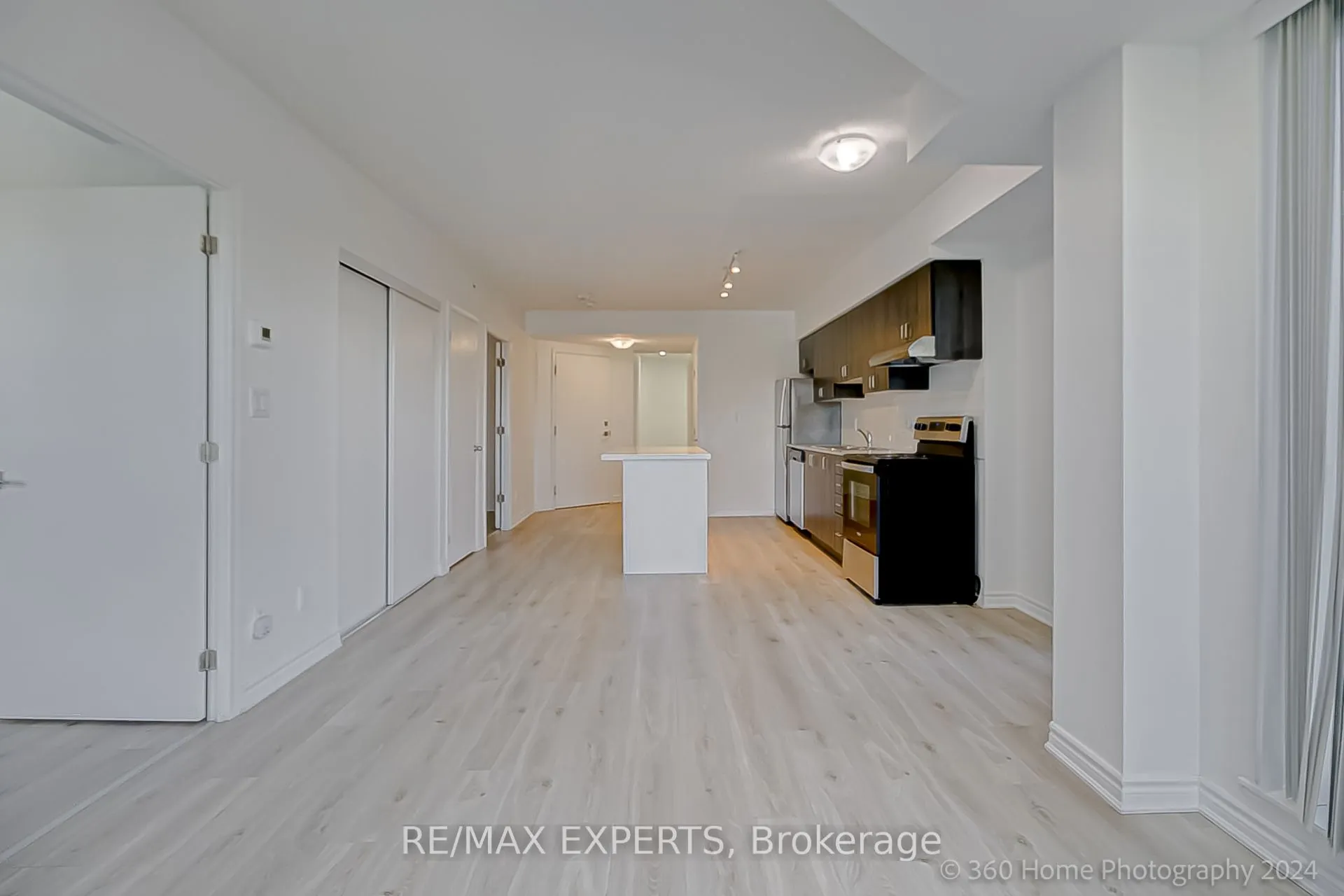 1 Falaise Road, #415