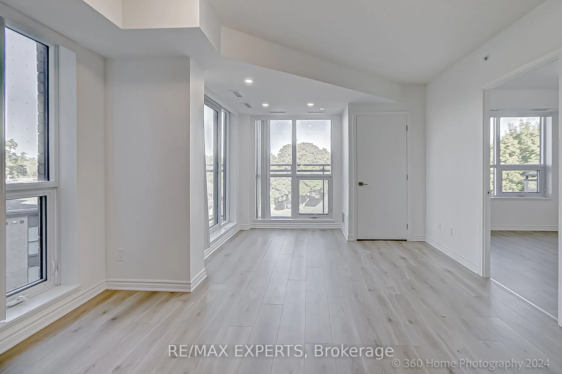 1 Falaise Road, #415