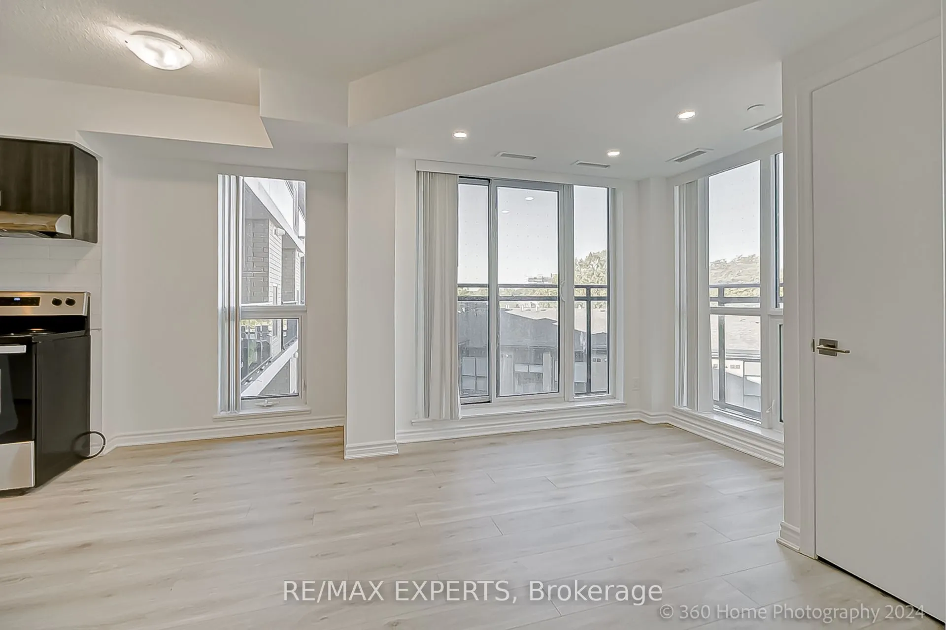 1 Falaise Road, #415