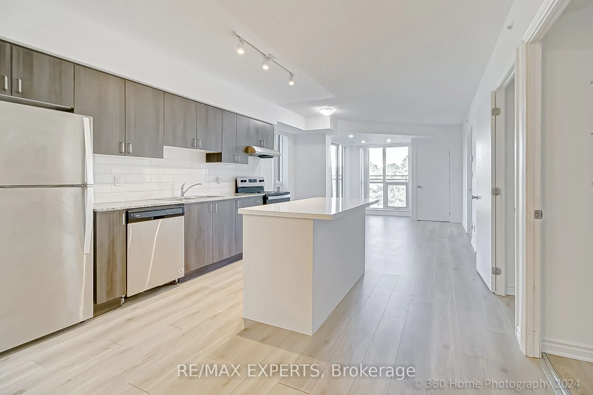 1 Falaise Road, #415