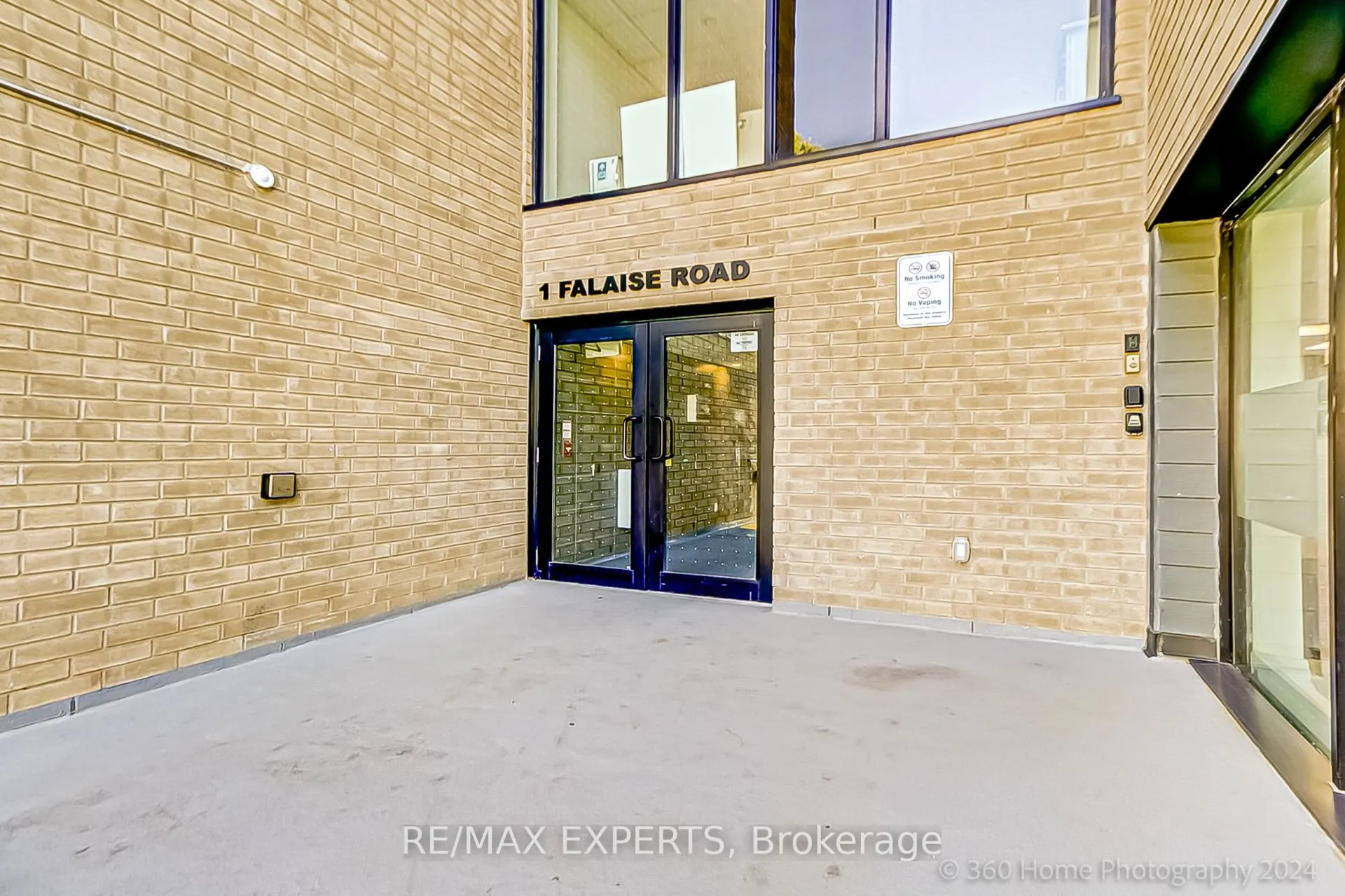 1 Falaise Road, #415
