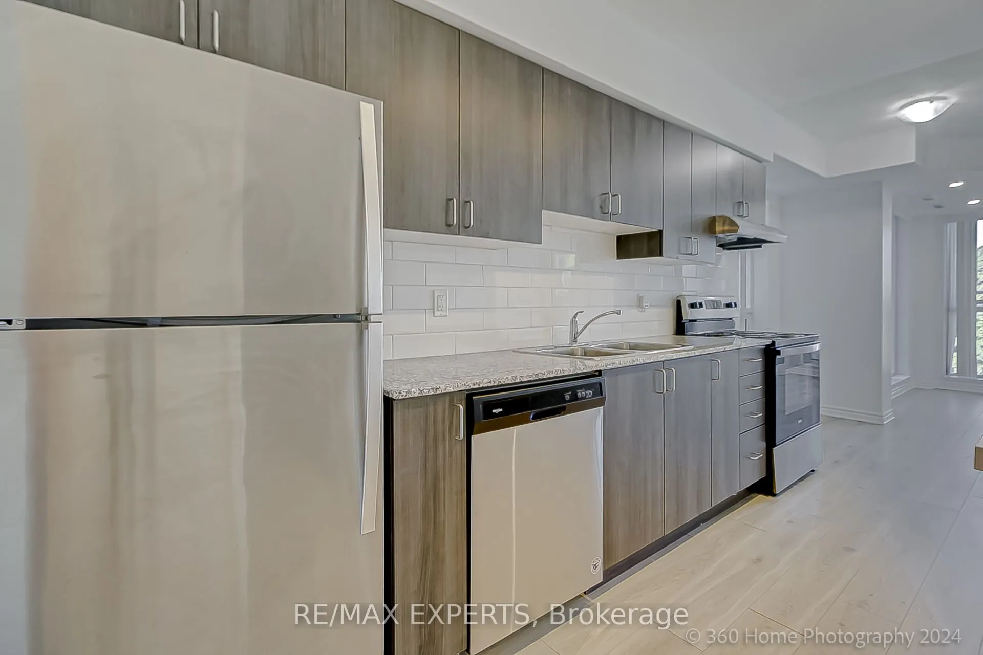 1 Falaise Road, #415