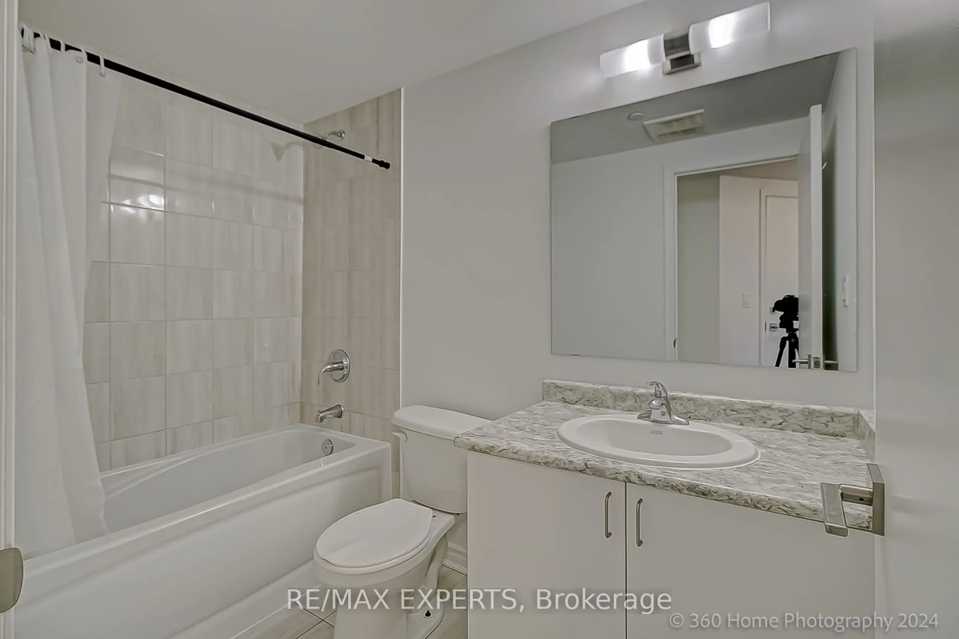 1 Falaise Road, #415