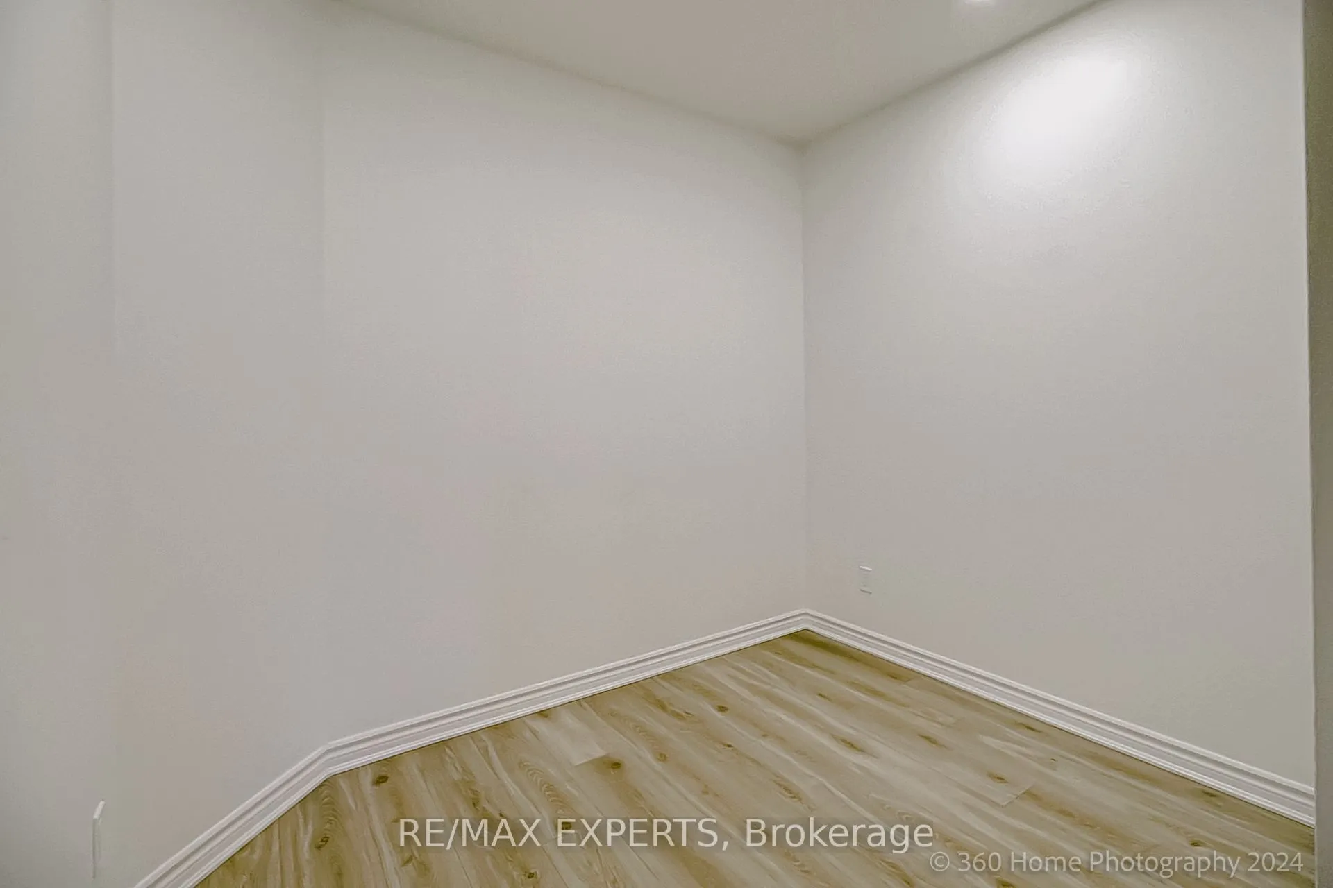 1 Falaise Road, #415