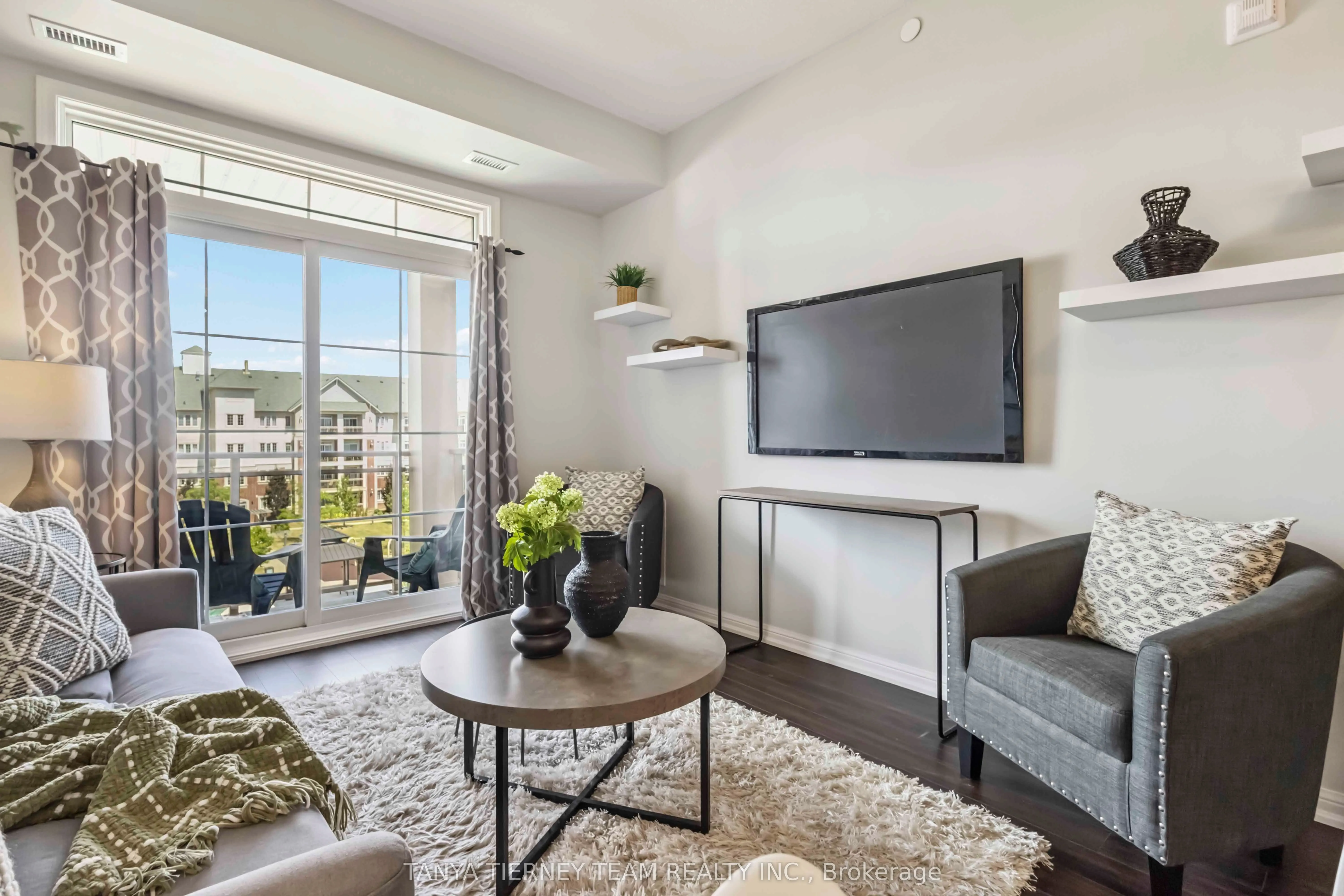 84 Aspen Springs Drive, #404