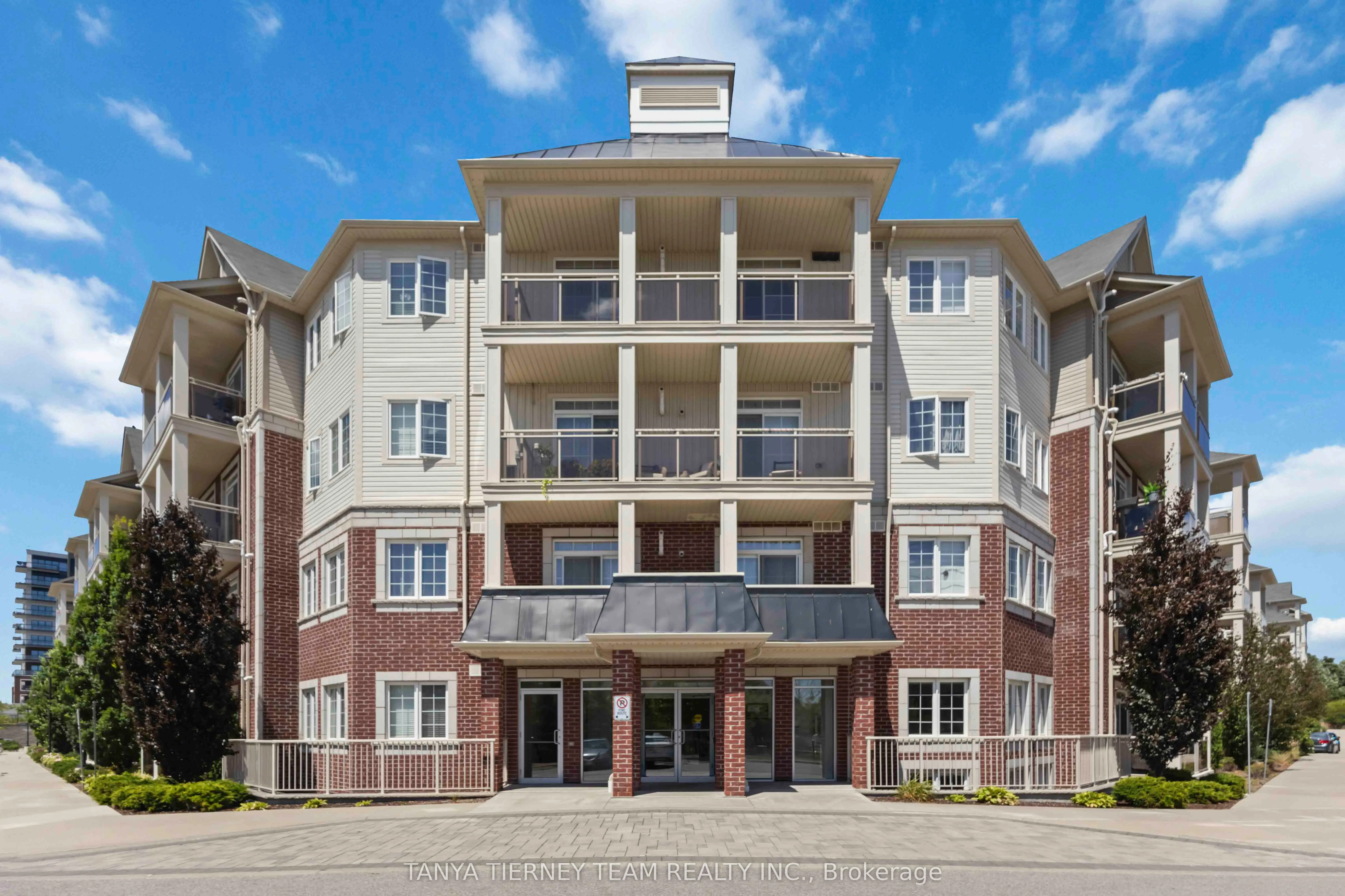 84 Aspen Springs Drive, #404