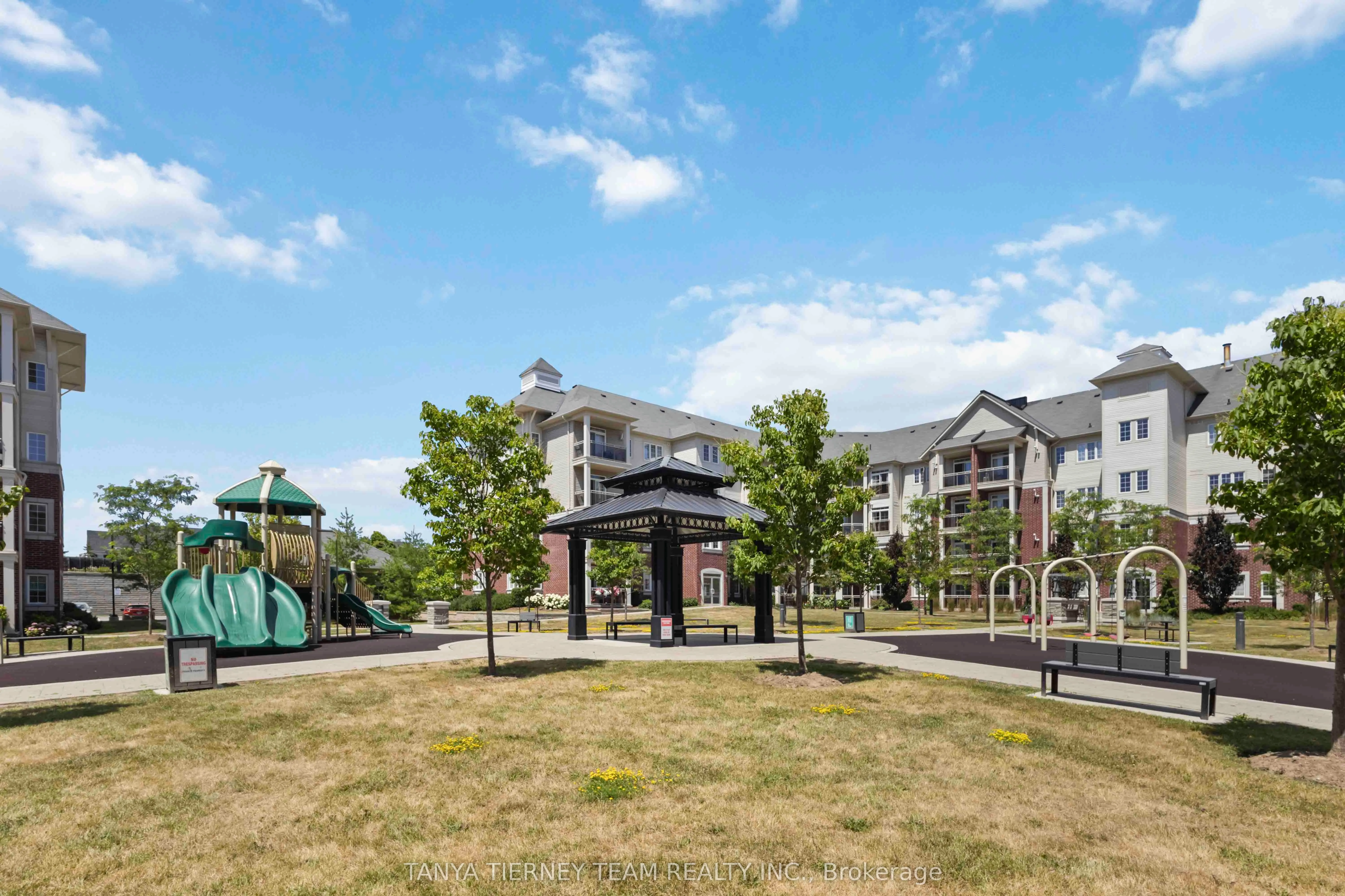 84 Aspen Springs Drive, #404