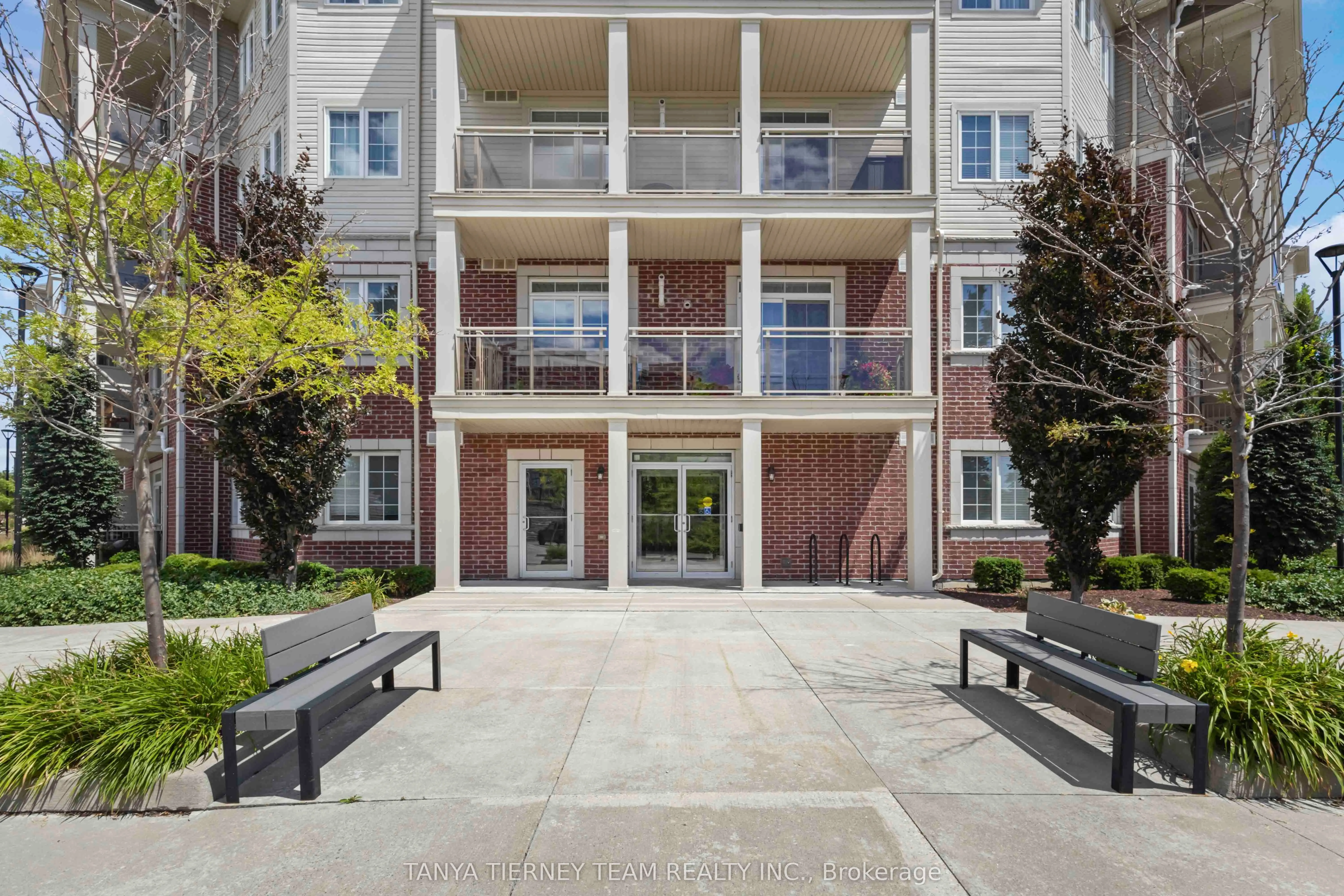 84 Aspen Springs Drive, #404
