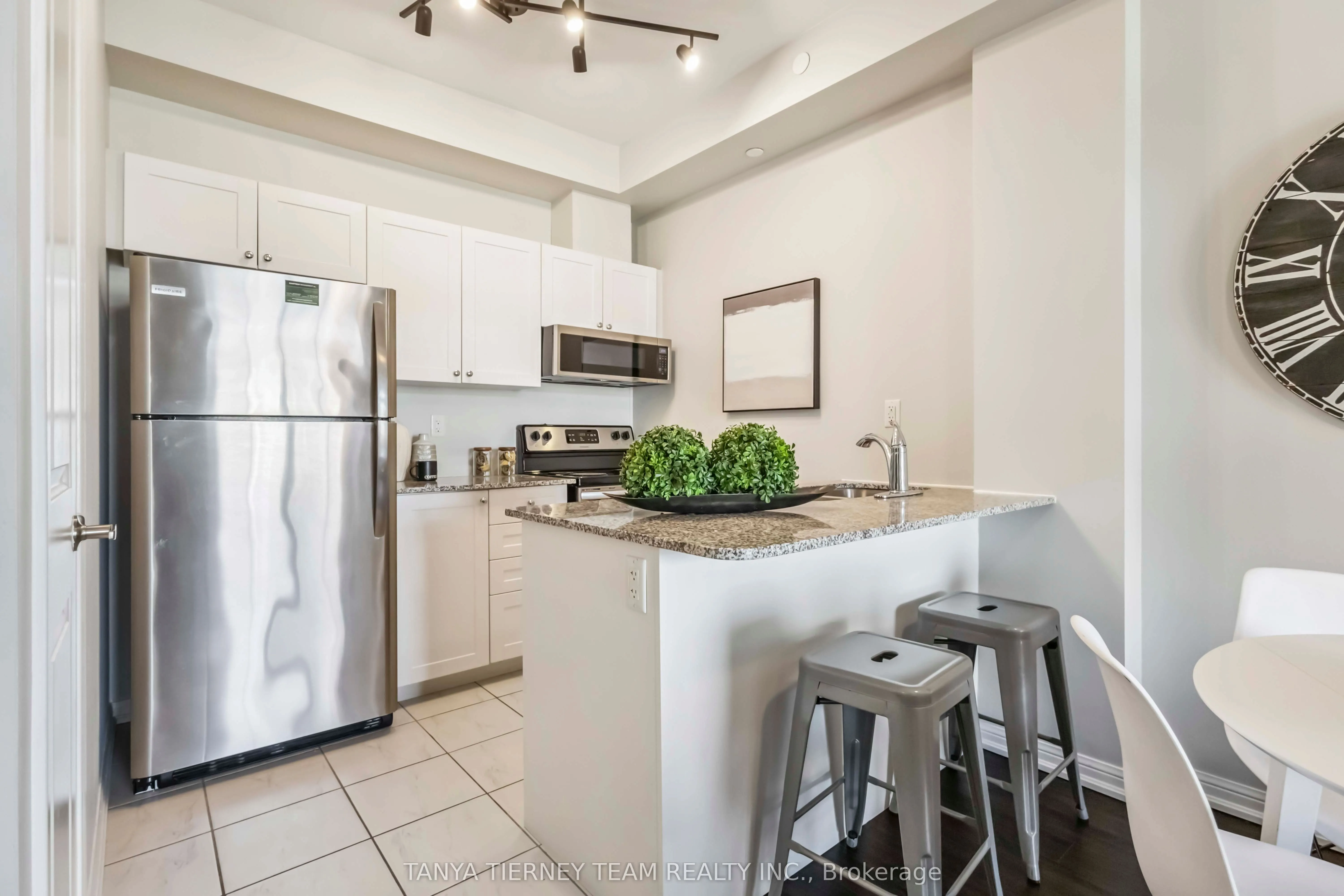 84 Aspen Springs Drive, #404