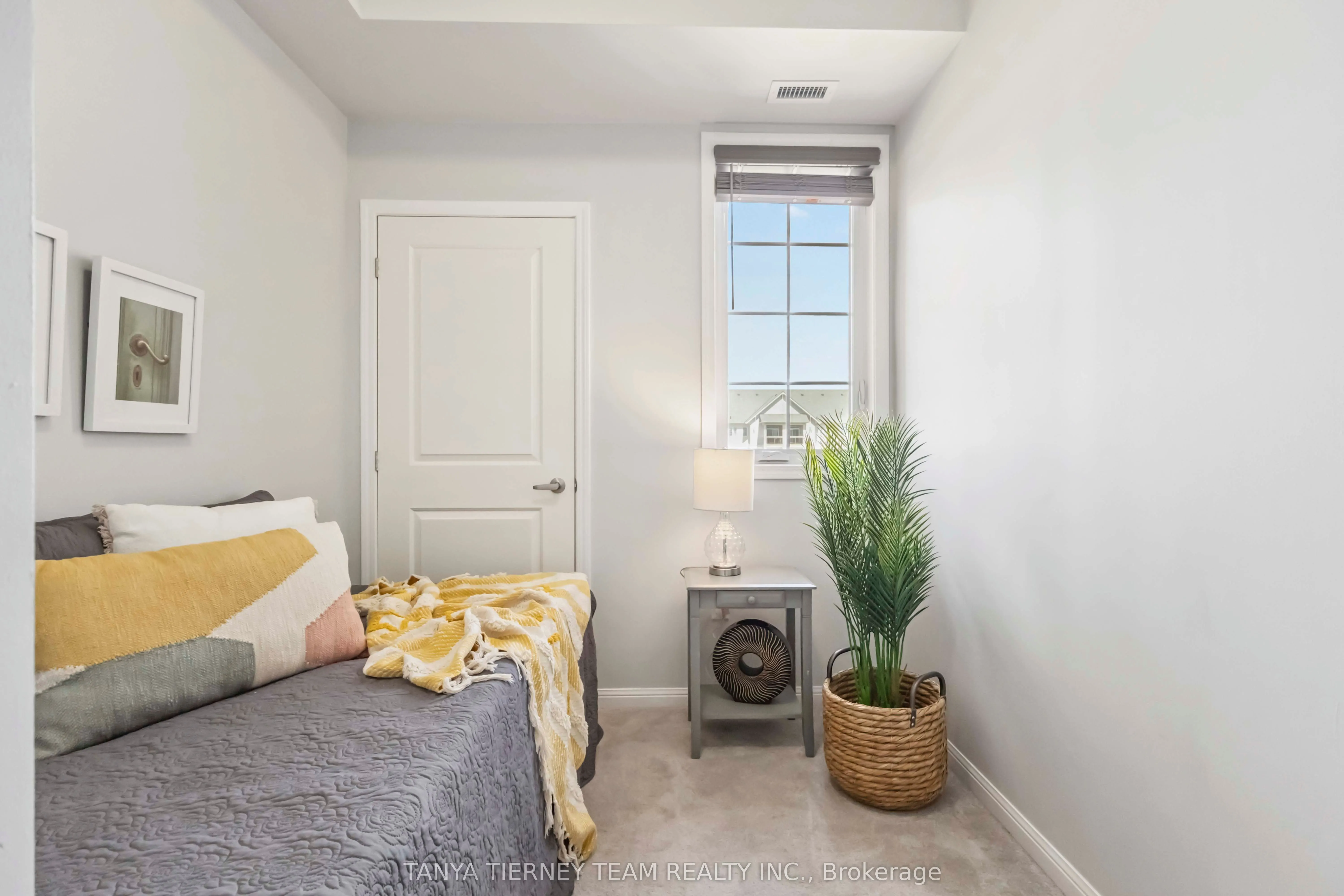 84 Aspen Springs Drive, #404