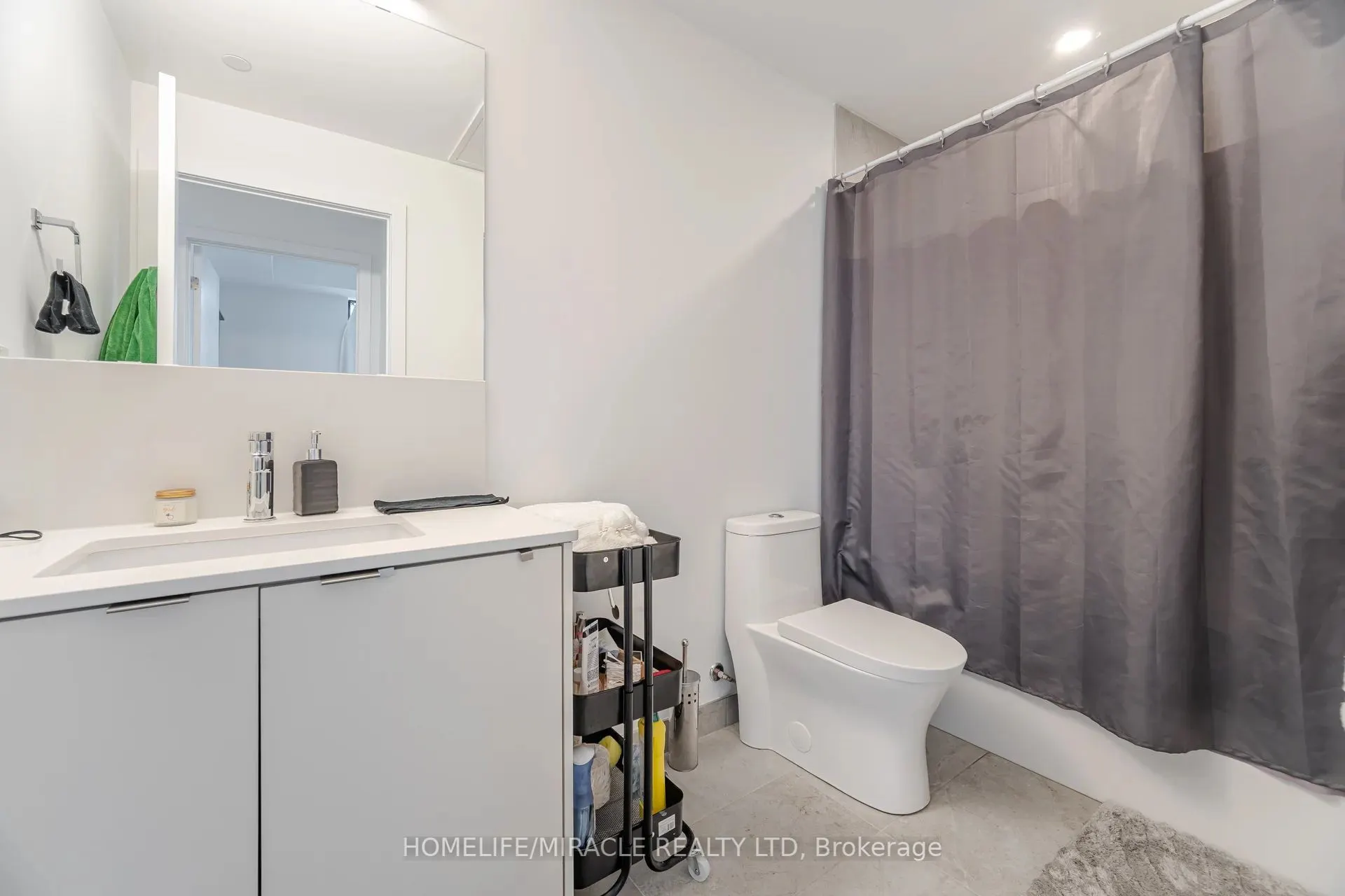 1604 Charles Street, #114